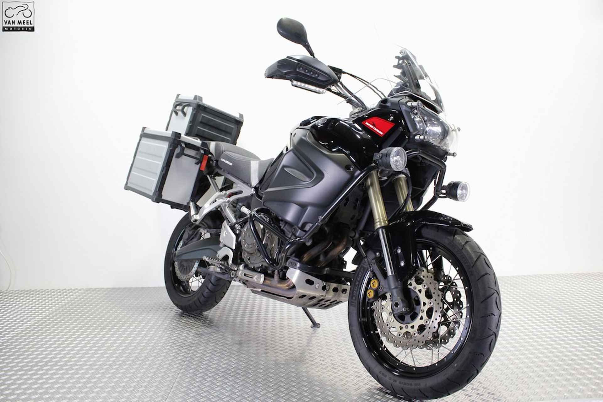 Yamaha XT 1200 Z Super Tenere ABS Explorer - 2/16