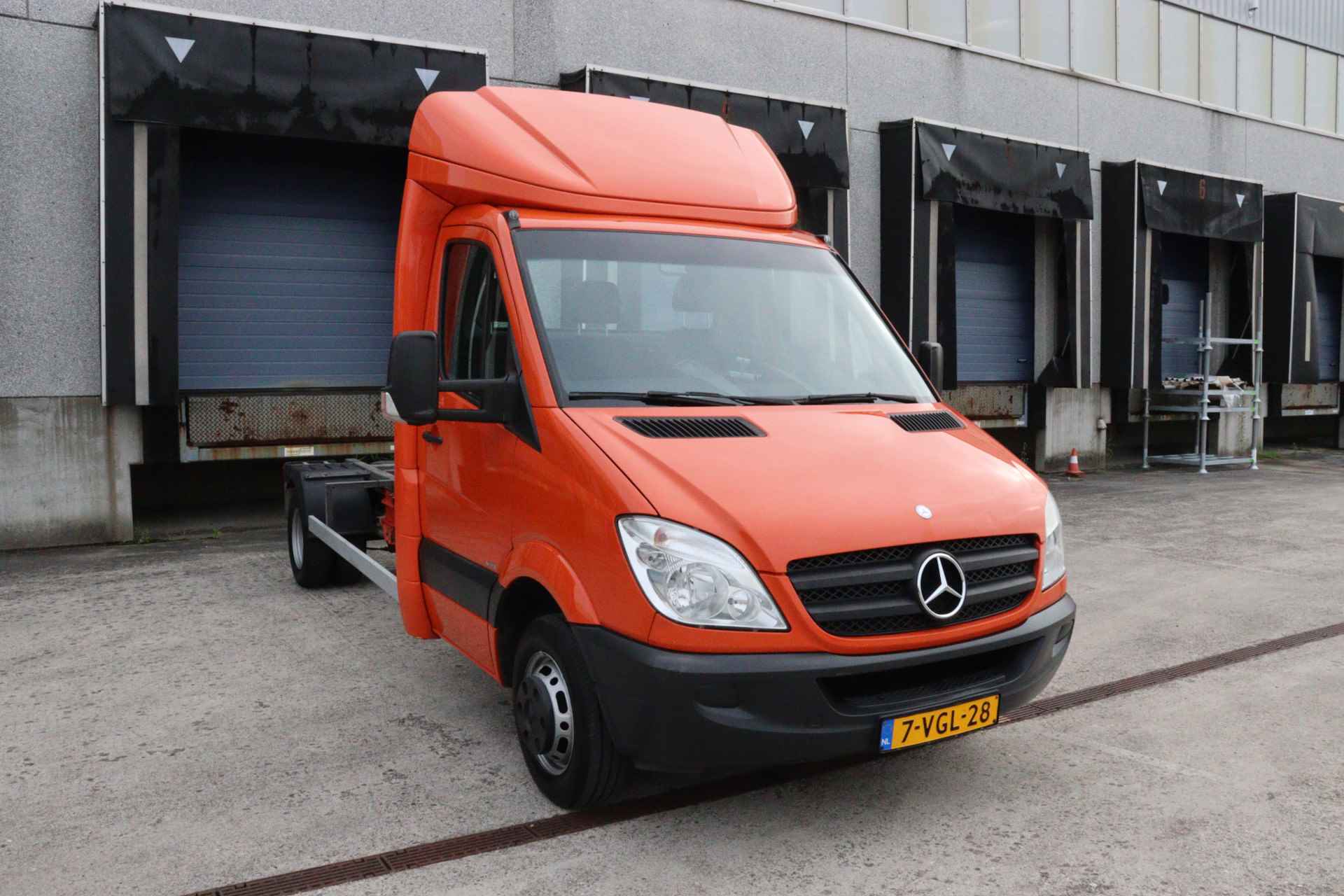 Mercedes-Benz Sprinter 516 2.2 CDI 432 Chassis Clixtar Trekker Navigatie Airco Automaat - 4/31