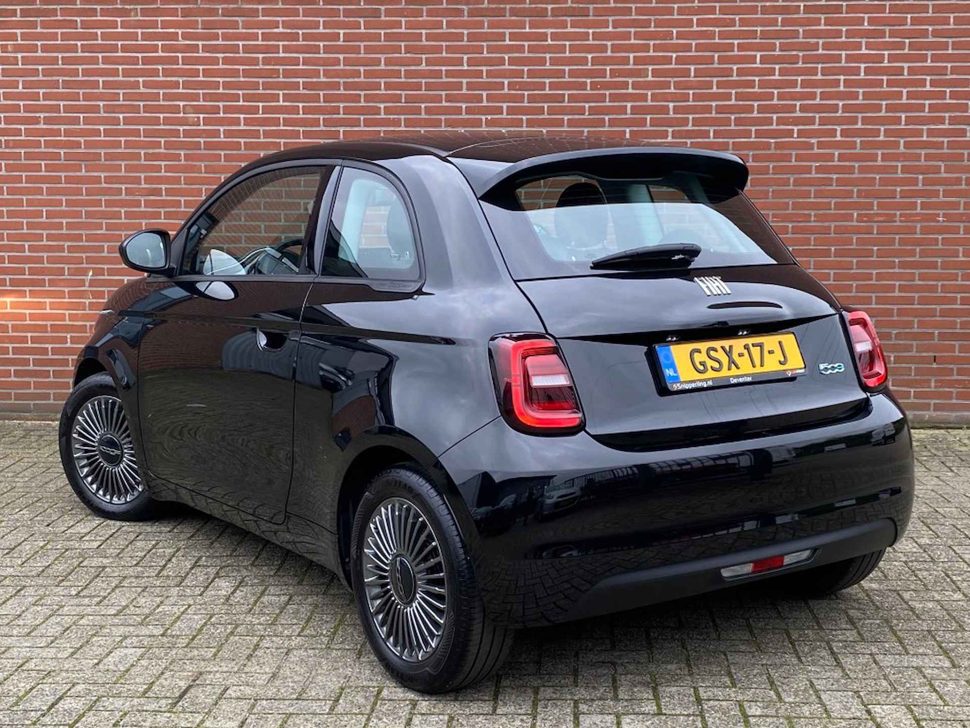 FIAT 500e ICON 42 KWH STOELVW COMFORT NAV CRUISE CARPLAY LMV - 4/23