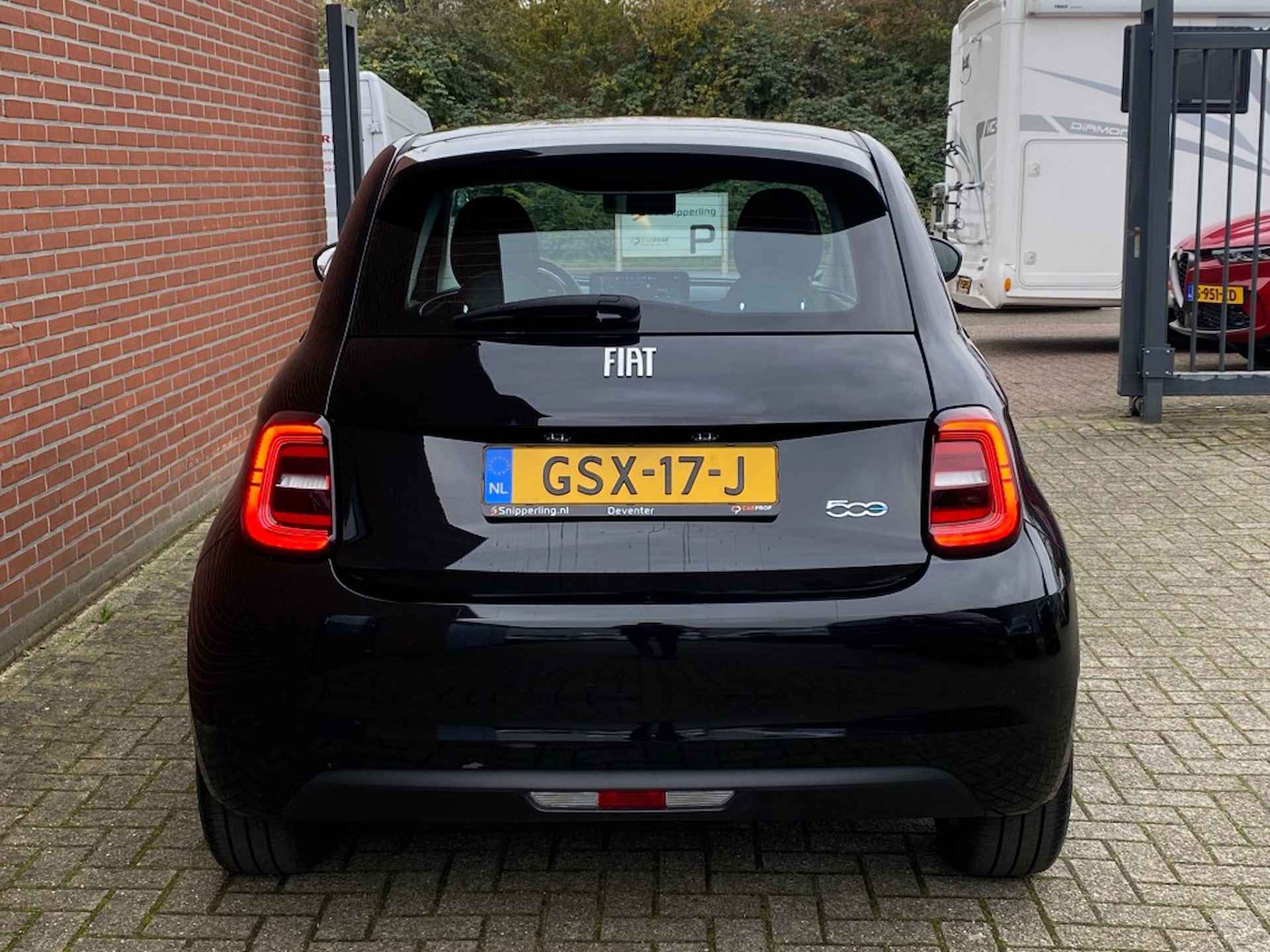 FIAT 500e ICON 42 KWH STOELVW COMFORT NAV CRUISE CARPLAY LMV - 18/23