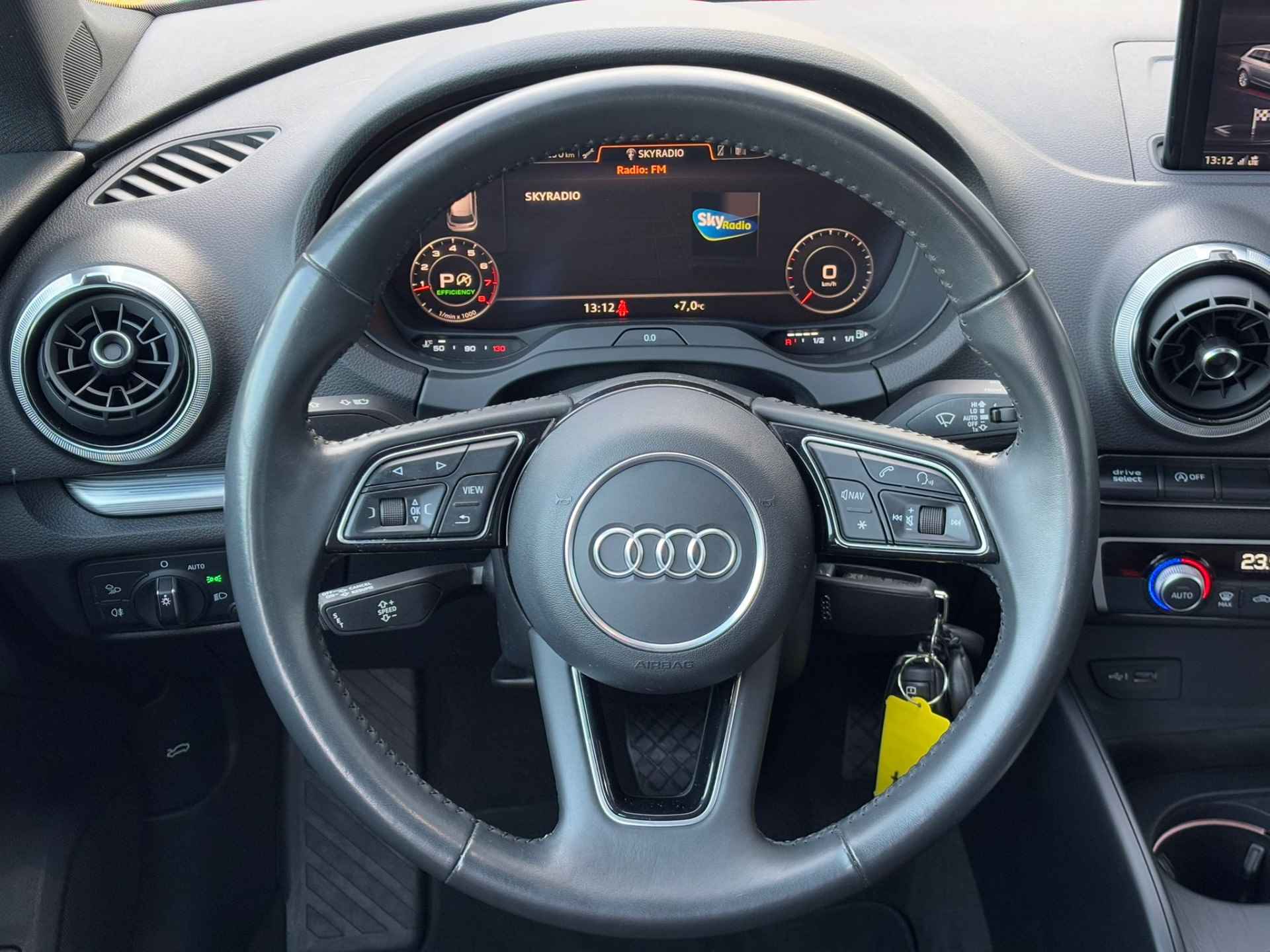 Audi A3 Sportback 35 TFSI CoD Advance / Digitale Cockpit / LED / Navigatie / 17" LMV P4 - 15/33