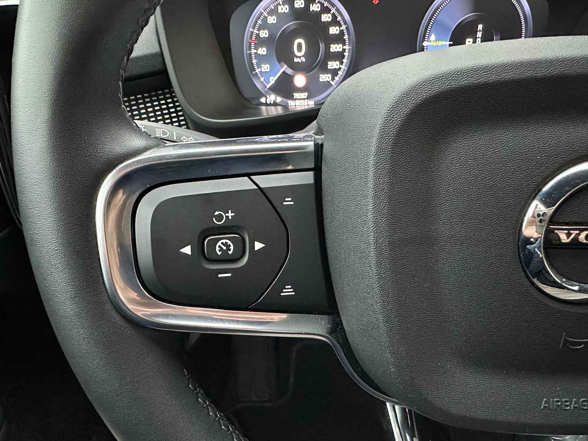 Volvo XC40 1.5 T4 211PK Recharge R-Design | NAVIGATIE| CAMERA| STOEL- EN STUURVERWARMING| ALCANTARA/LEDER| GLAZEN SCHUIFDAK| ELEKTRISCH VER - 15/44