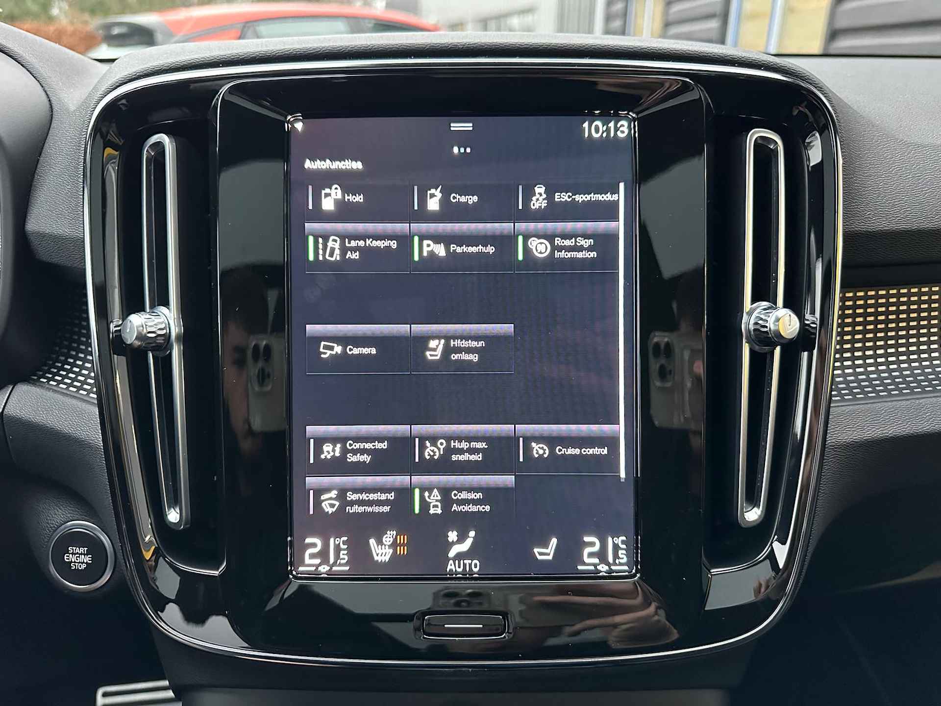 Volvo XC40 1.5 T4 211PK Recharge R-Design | NAVIGATIE| CAMERA| STOEL- EN STUURVERWARMING| ALCANTARA/LEDER| GLAZEN SCHUIFDAK| ELEKTRISCH VER - 22/44