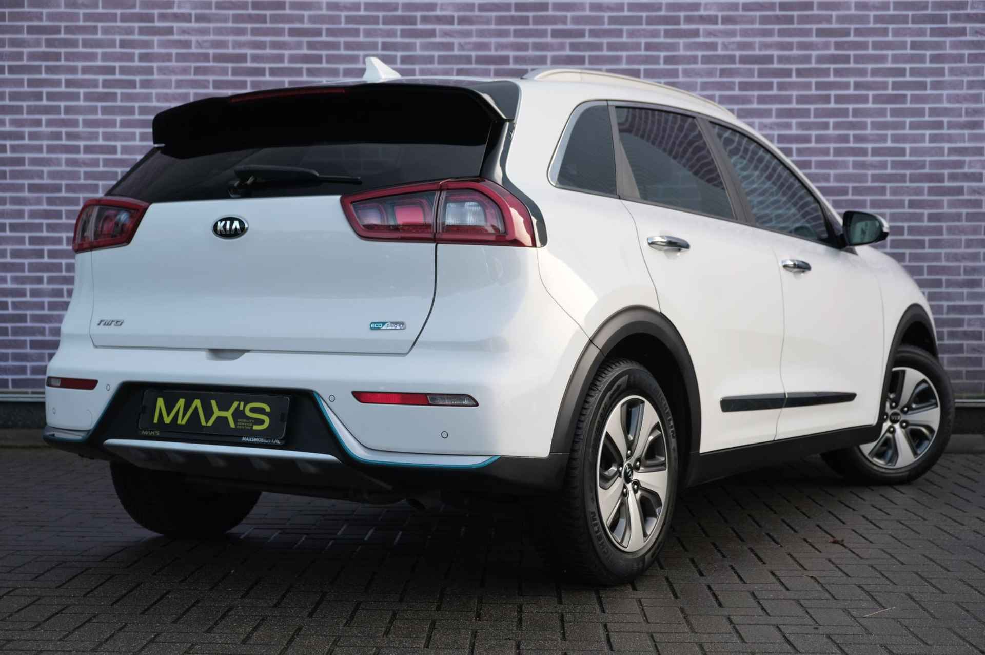 Kia Niro 1.6 GDi PHEV DynamicLine | Plug in Hybride| Navigatie | PDC + camera | Adaptieve cruise control | Half leder | Stoelverwarming - 6/37