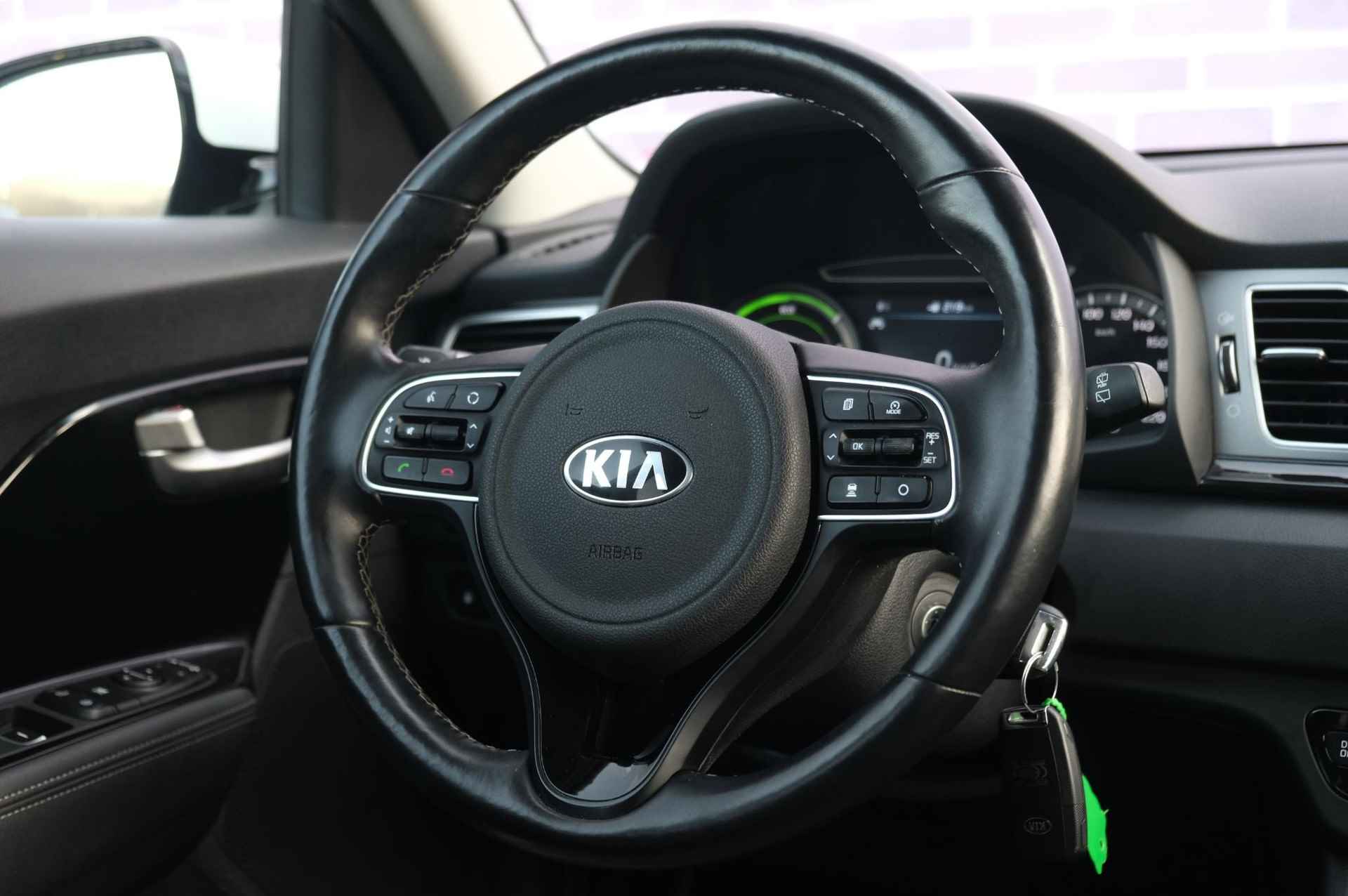 Kia Niro 1.6 GDi PHEV DynamicLine | Plug in Hybride| Navigatie | PDC + camera | Adaptieve cruise control | Half leder | Stoelverwarming - 30/37