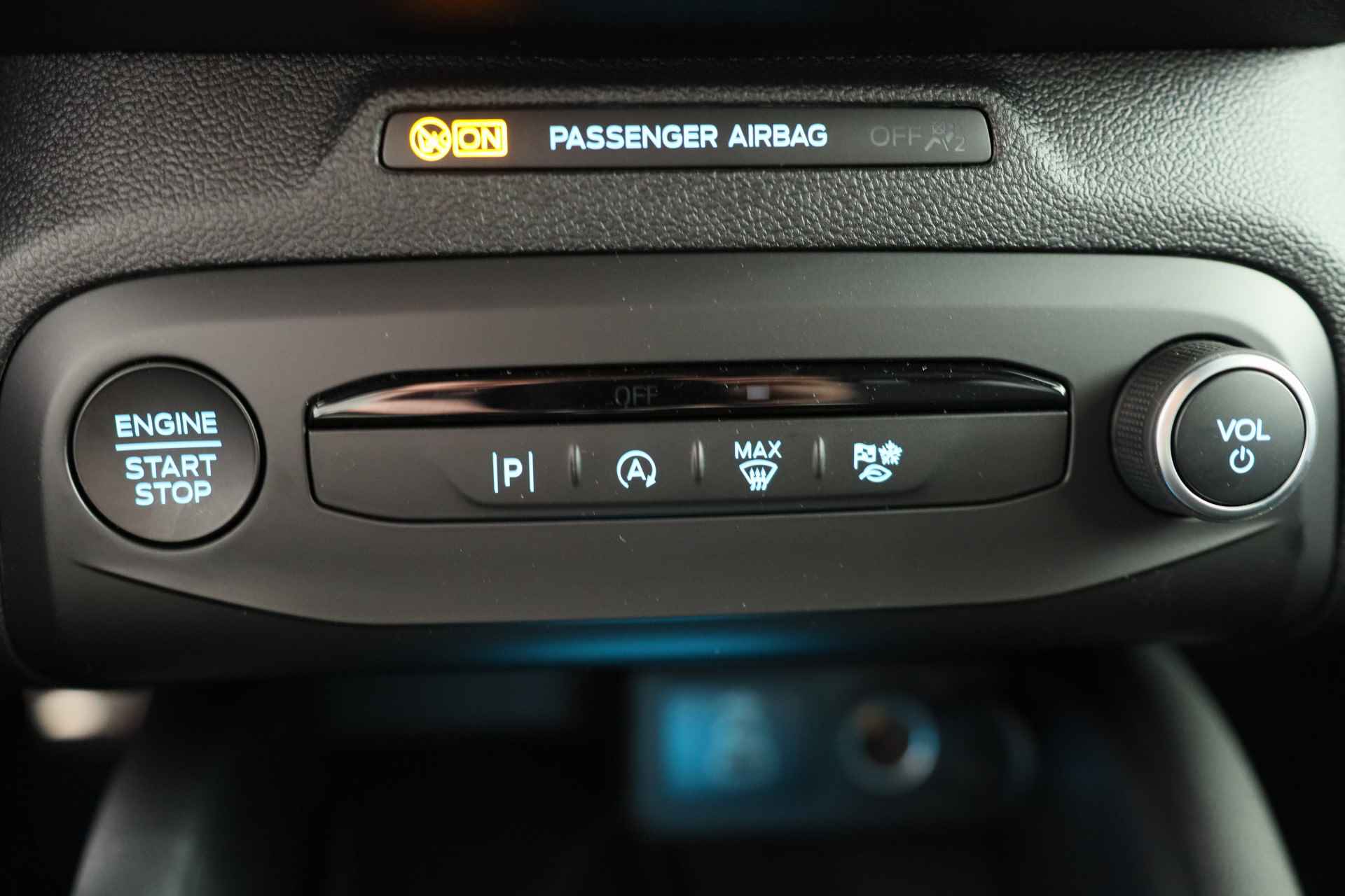 Ford Focus Wagon 1.0 EcoBoost Hybrid ST Line X | Direct Leverbaar! | Lederen bekleding | Drivers Assistance Pack | Winter Pack | Parking Pa - 15/37