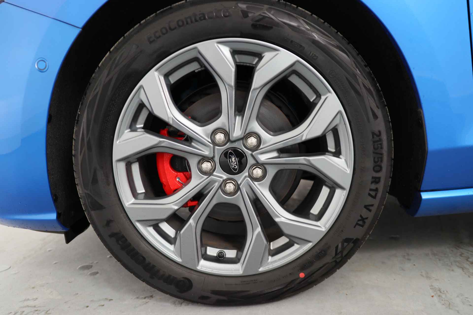 Ford Focus Wagon 1.0 EcoBoost Hybrid ST Line X | Direct Leverbaar! | Lederen bekleding | Drivers Assistance Pack | Winter Pack | Parking Pa - 18/37