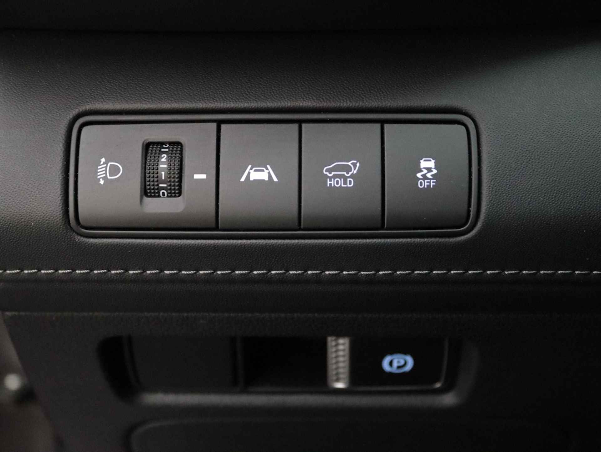 Hyundai Santa Fe 1.6 T-GDI HEV Premium | Automaat | Leder | Navigatie | - 22/38