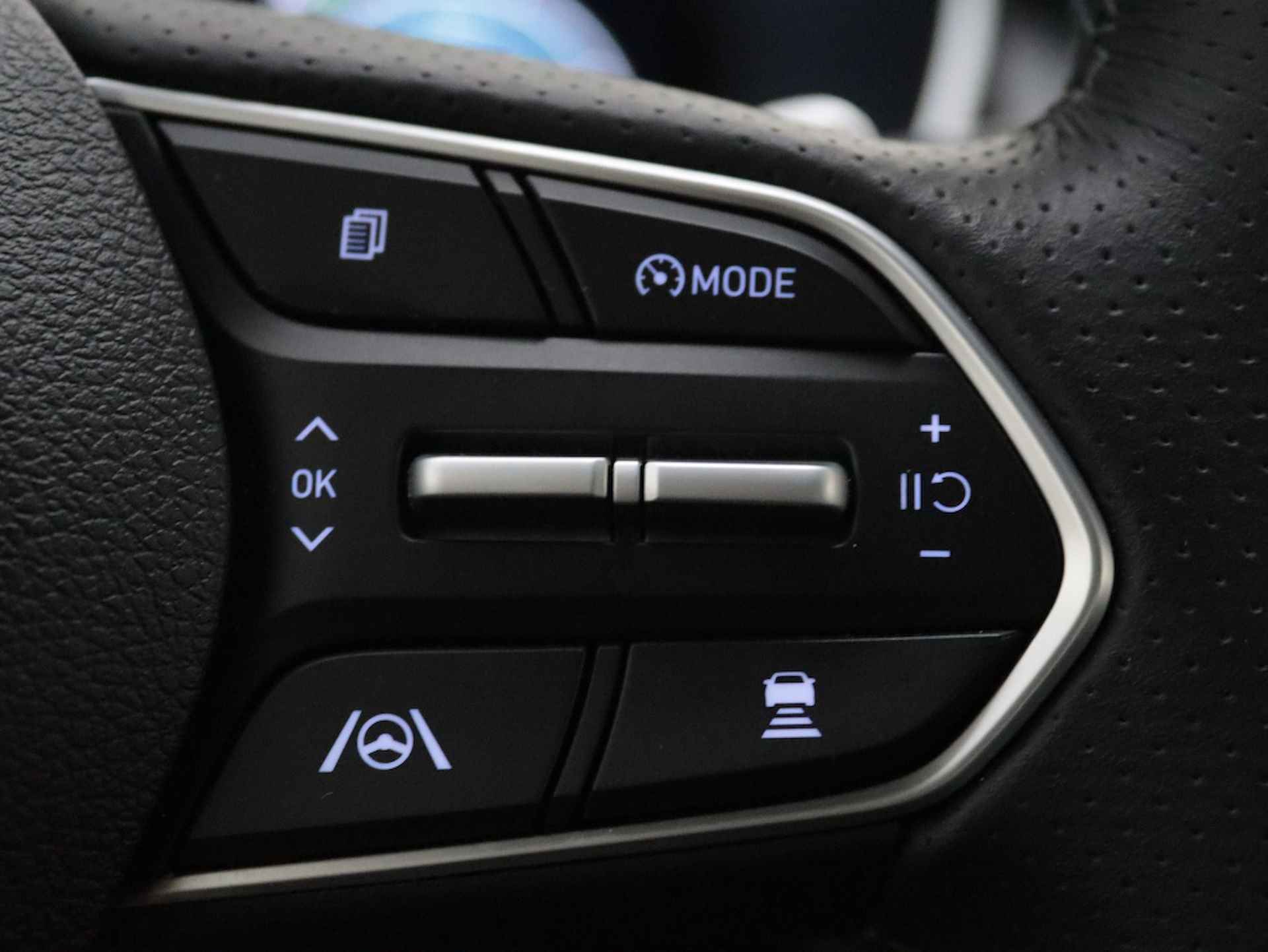 Hyundai Santa Fe 1.6 T-GDI HEV Premium | Automaat | Leder | Navigatie | - 27/38