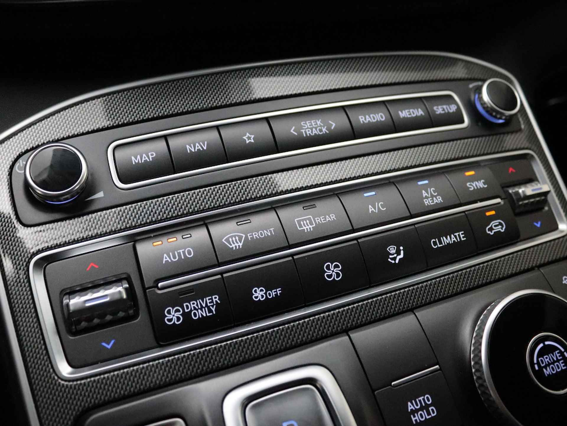 Hyundai Santa Fe 1.6 T-GDI HEV Premium | Automaat | Leder | Navigatie | - 35/38