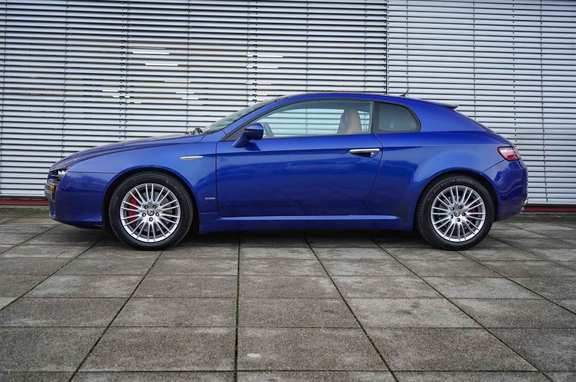 Alfa Romeo Brera 1.7 T SkyWindow | Distributieriem recent vervangen | Dealeronderhouden + 1e eigenaar - 3/25