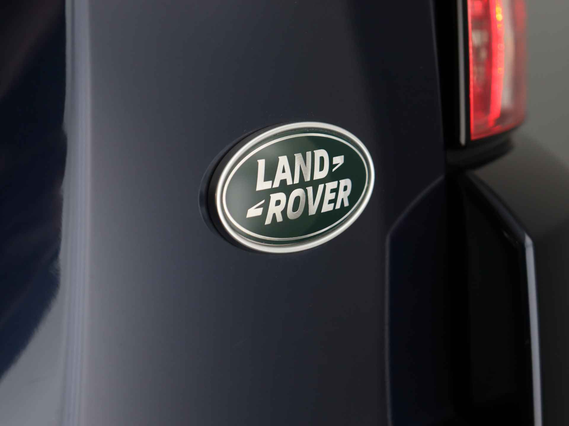 Land Rover Range Rover Evoque 2.2 TD4 4WD Prestige (Climate / Cruise / 19 Inch / PDC V+A / Meridian / Camera / Leder) - 52/74