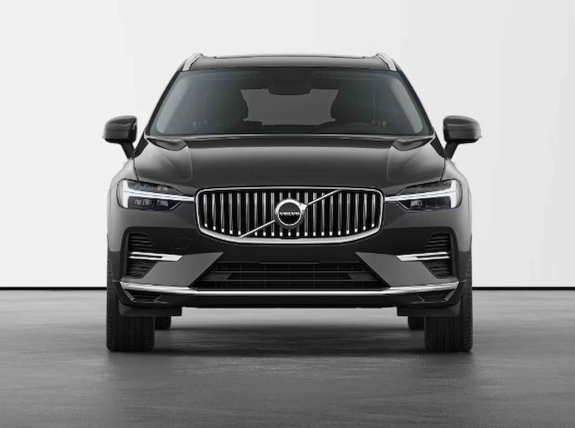 Volvo XC60 2.0 T6 Plug-in hybrid AWD Plus Bright Trekhaak - Panoramadak - Stoelverwarming voor/achter - Getinte Ruiten - Elektrisch verstelbare stoelen - Head Up - Cruise Control - Stuurwielverwarming - Standkachel met Timer - - 5/18