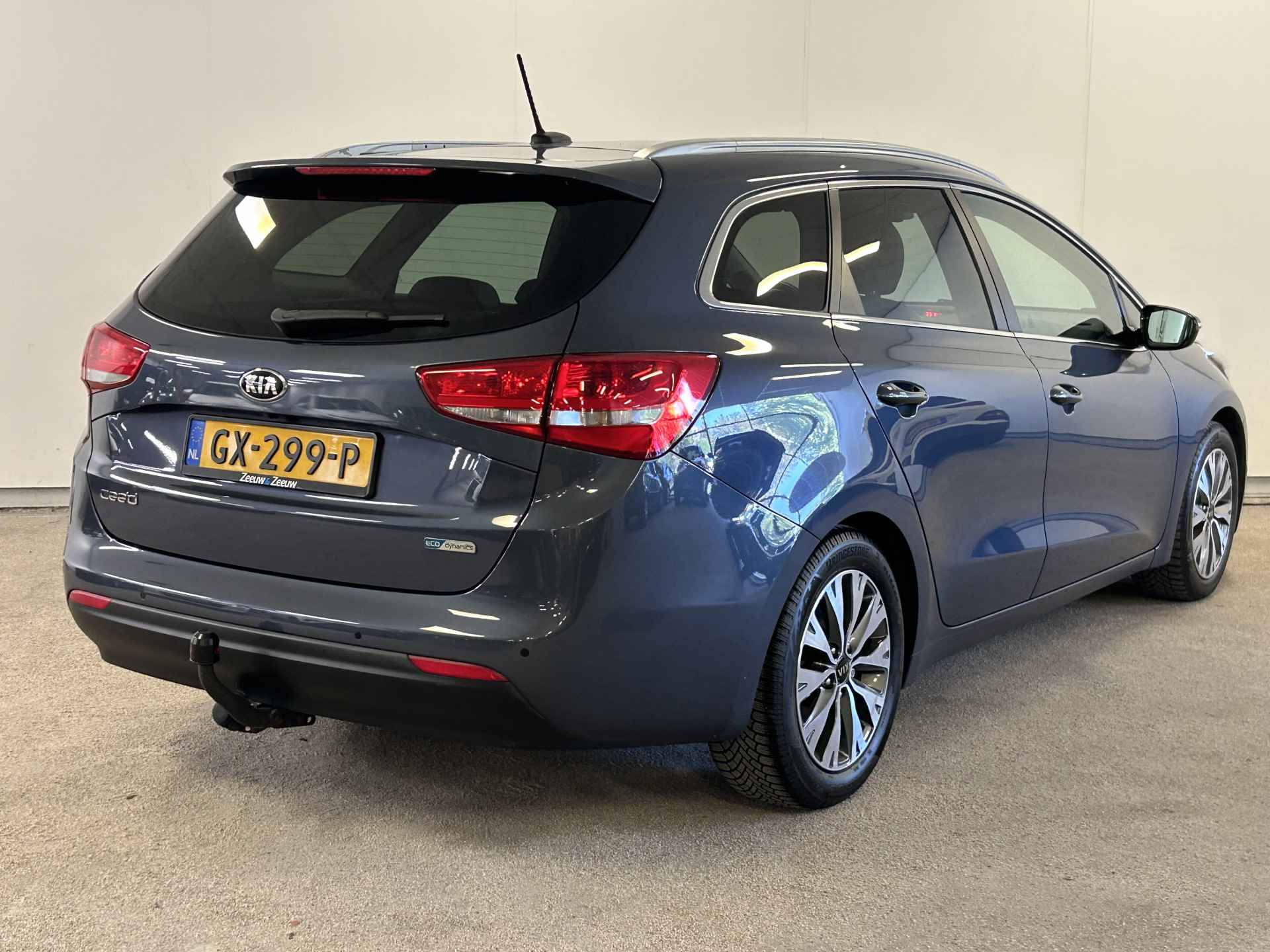 Kia cee'd Sportswagon 1.6 GDI DynamicLine Ruime stationwagon! - 26/33