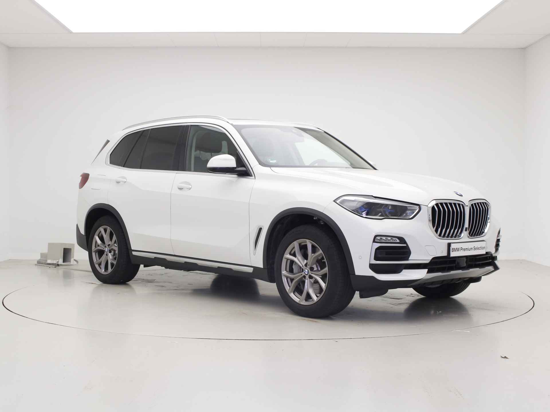 BMW X5 xDrive45e xLine | Panorama | Trekhaak | Laser | Head-Up | | Luchtvering v+a - 4/29