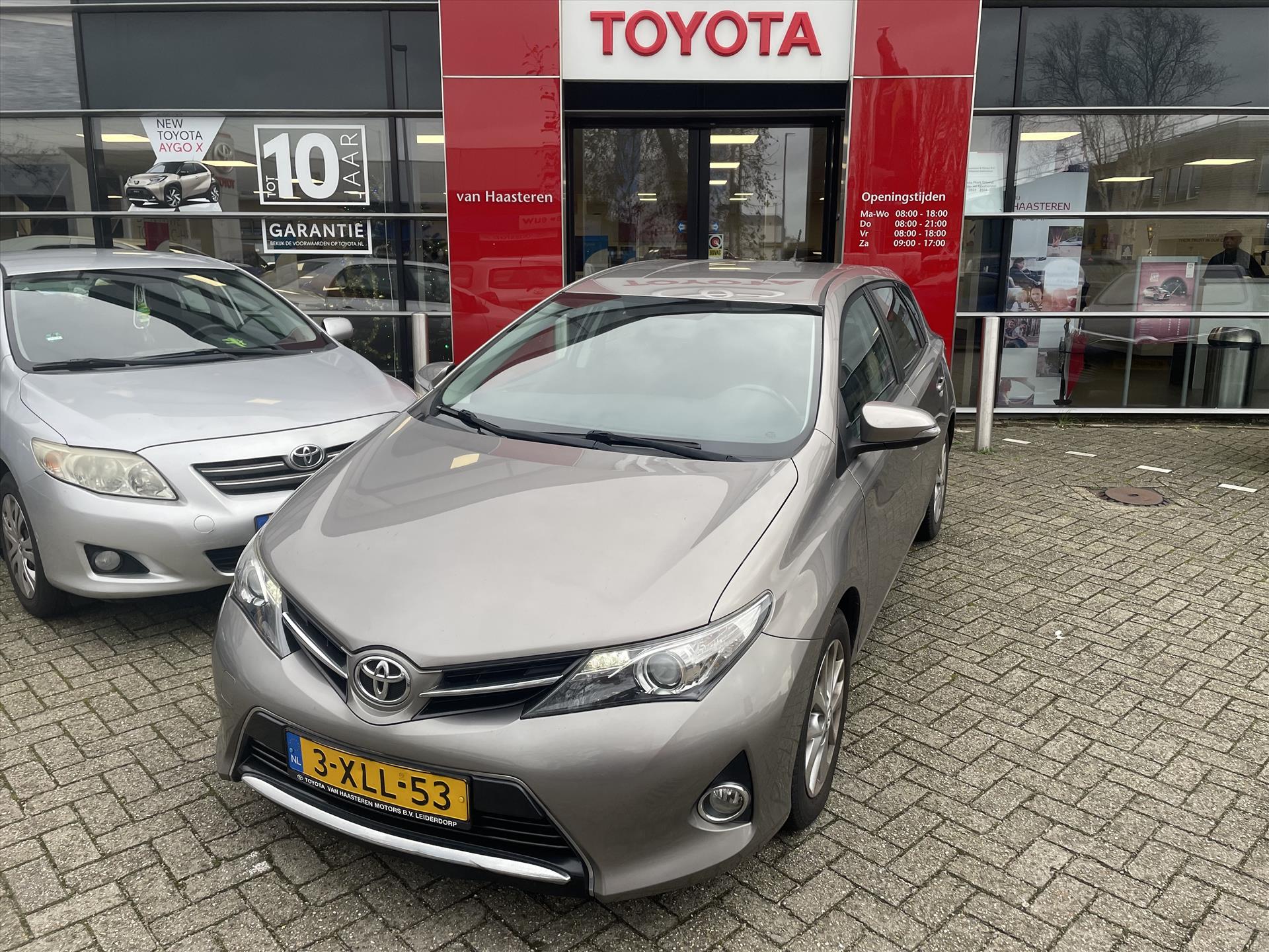 Toyota Auris 1.3 VVT-i 99pk Now