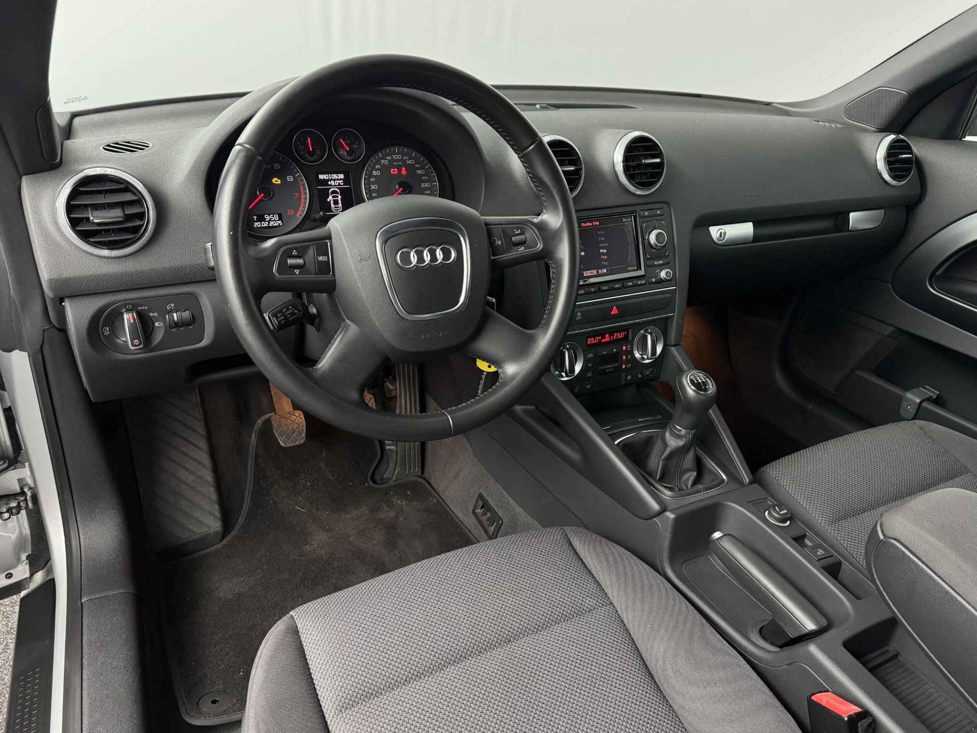 Audi A3 Cabriolet 1.2 TFSI Advance  | Navigatie | Cruise Control | Parkeersensoren | - 17/43