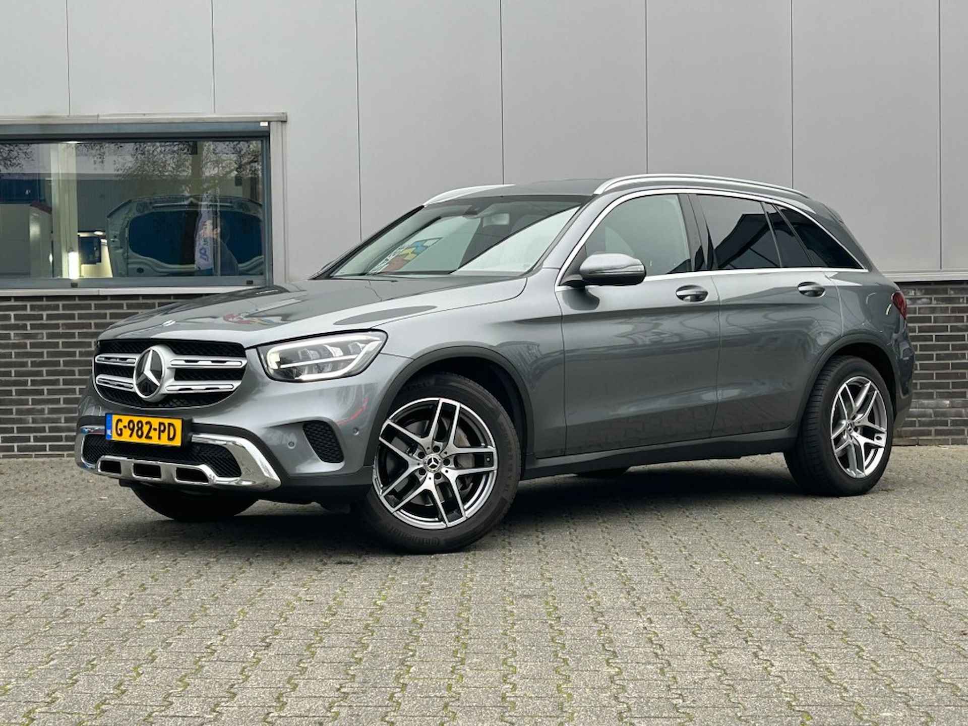 MERCEDES-BENZ Glc-klasse 200 Bus.Solution - Navi - Stoelverwarm. Sensoren voor+achter - 2/25