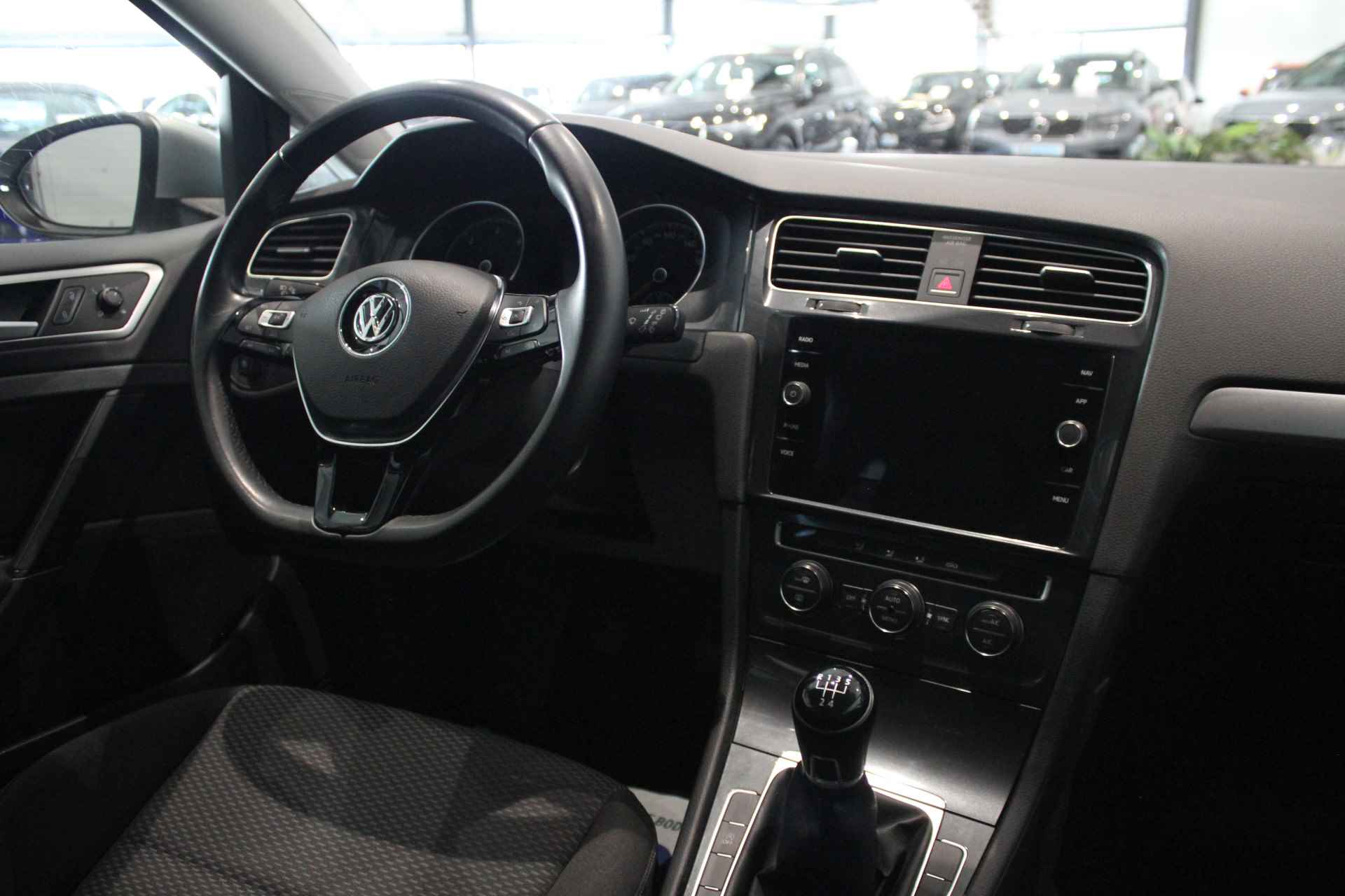 Volkswagen GOLF Variant 1.6 TDI Comfortline | Navigatie | Achteruitrijcamera | - 2/21