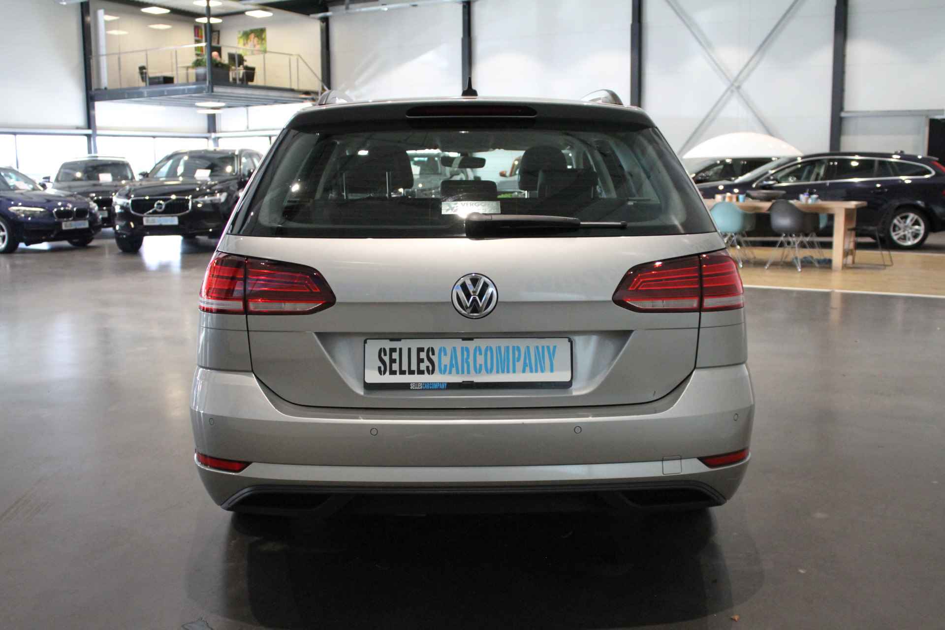 Volkswagen GOLF Variant 1.6 TDI Comfortline | Navigatie | Achteruitrijcamera | - 20/21