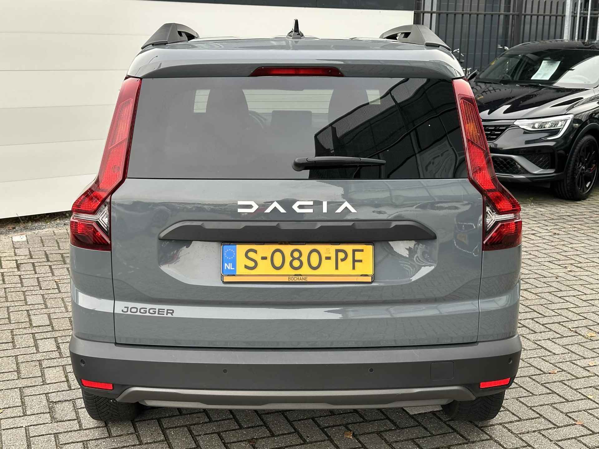 Dacia Jogger 1.0 TCe 110 Extreme 7p. | Zeer Ruim | A. Camera | Navi | Clima | Cruise | Historie | NL Auto! - 14/33