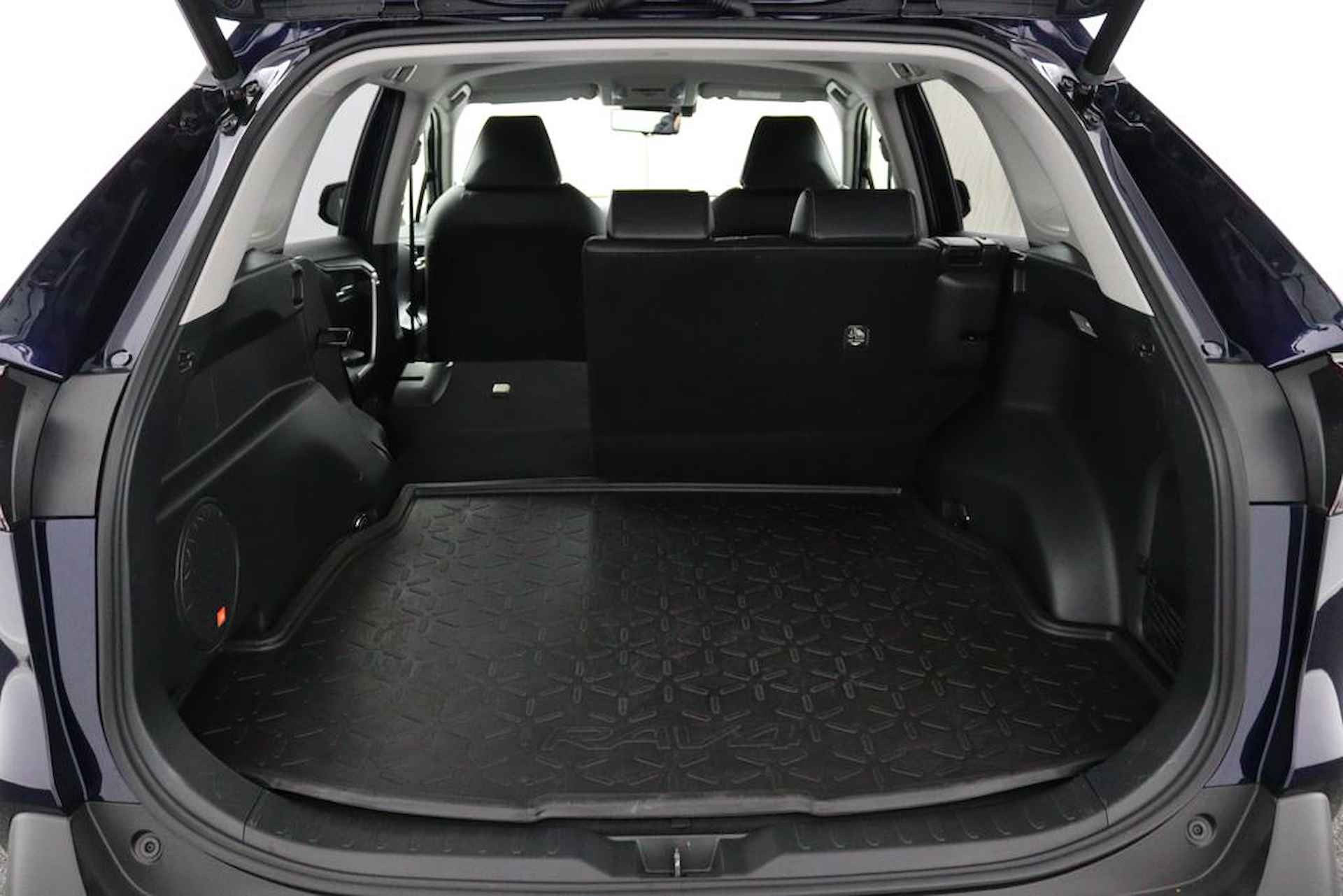 Toyota RAV4 2.5 Hybrid Executive | Lederen Bekleding | 360 Camera | Elektrisch verstelbare bestuurdersstoel met Geheugenfunctie | JBL Audio | - 33/52