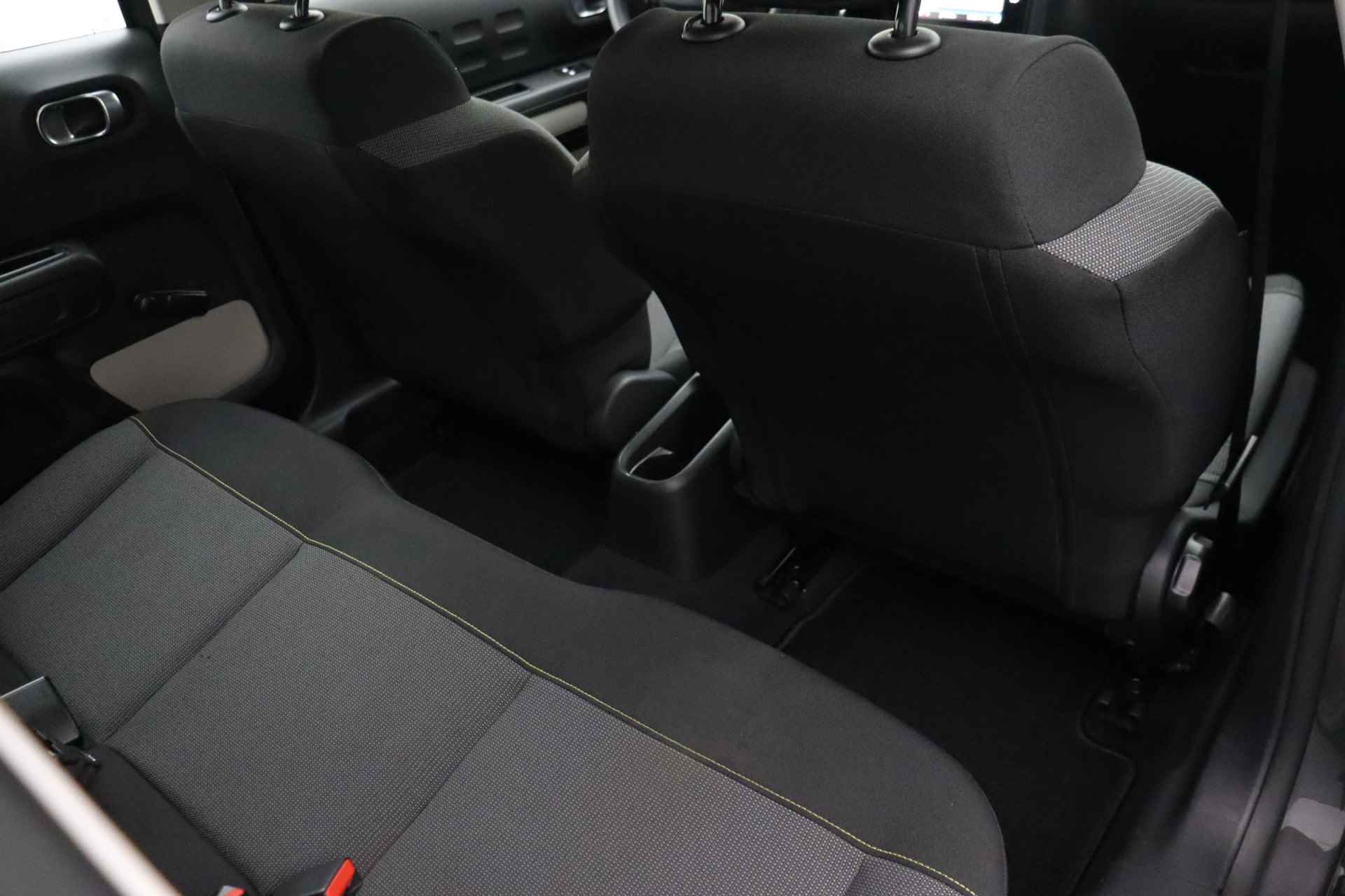 Citroën C3 1.2 PureTech Feel | Navigatie | 4-Seizoensbanden | Apple carplay | Cruise control - 12/29