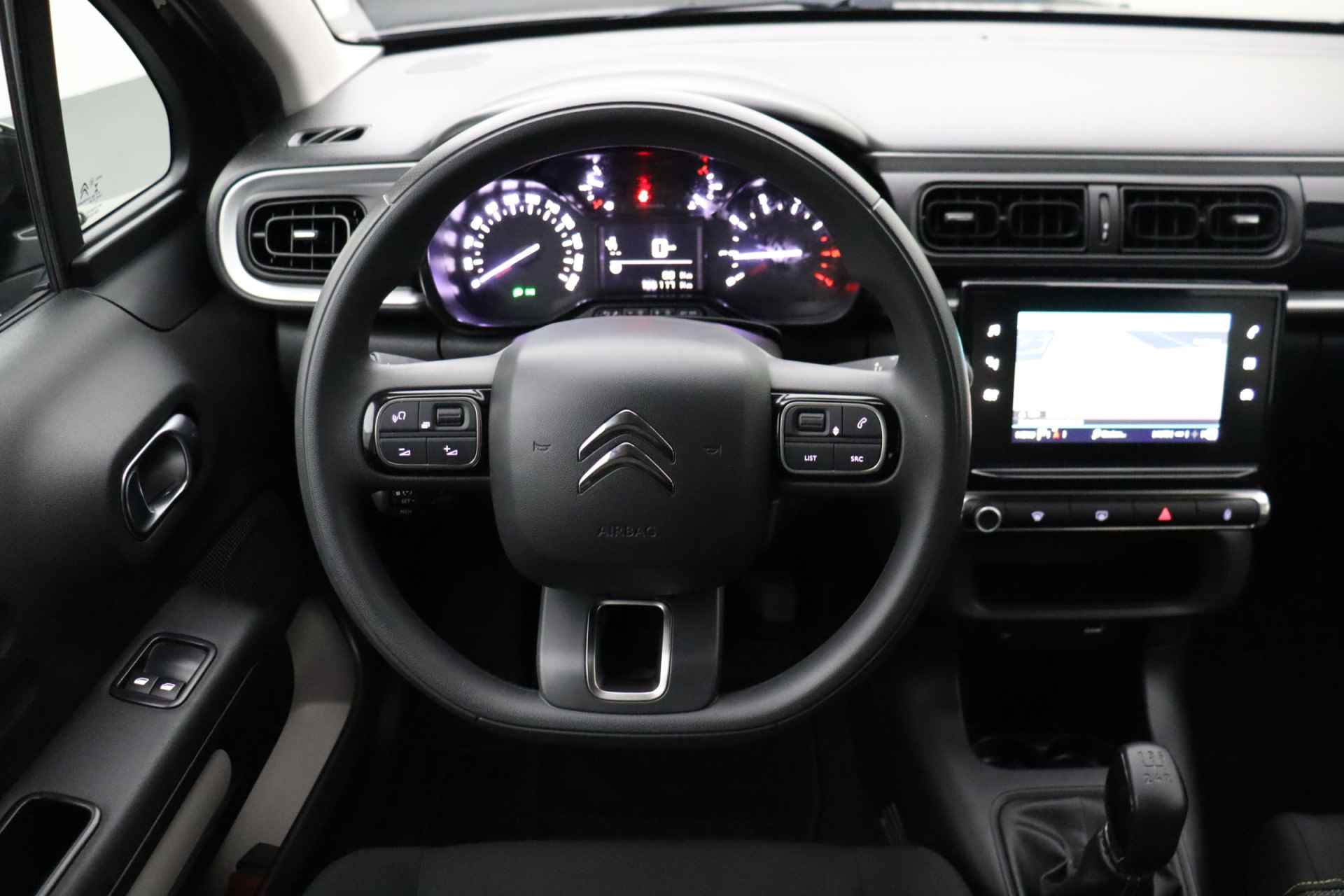 Citroën C3 1.2 PureTech Feel | Navigatie | 4-Seizoensbanden | Apple carplay | Cruise control - 16/29