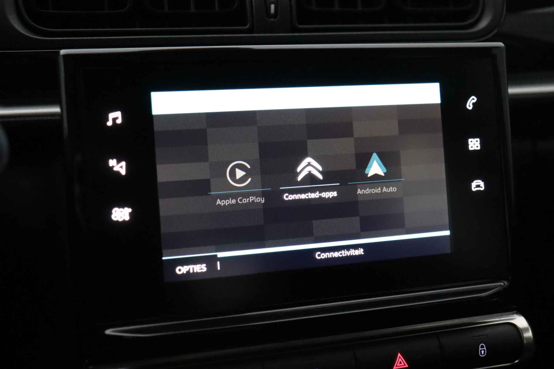 Citroën C3 1.2 PureTech Feel | Navigatie | 4-Seizoensbanden | Apple carplay | Cruise control - 21/29