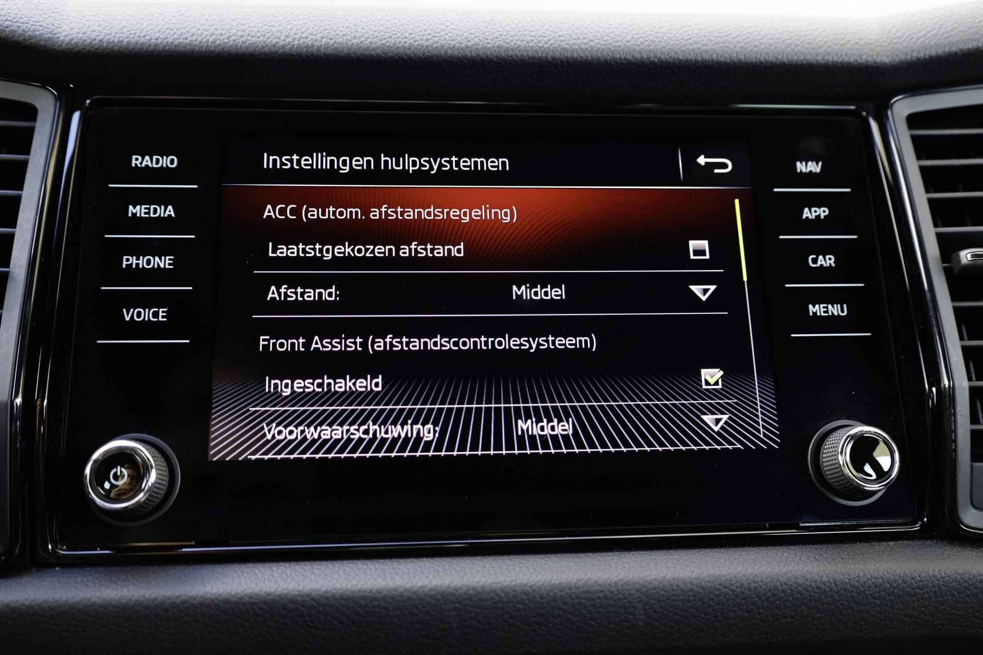 Skoda Kodiaq 2.0 TDI 150pk DSG Sportline Business | Trekhaak Wegklapbaar | Stoelverwarming | Camera - 55/60