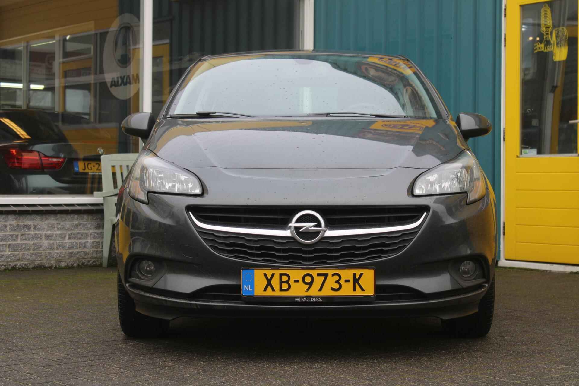 Opel Corsa 1.4 Favourite - 2/19