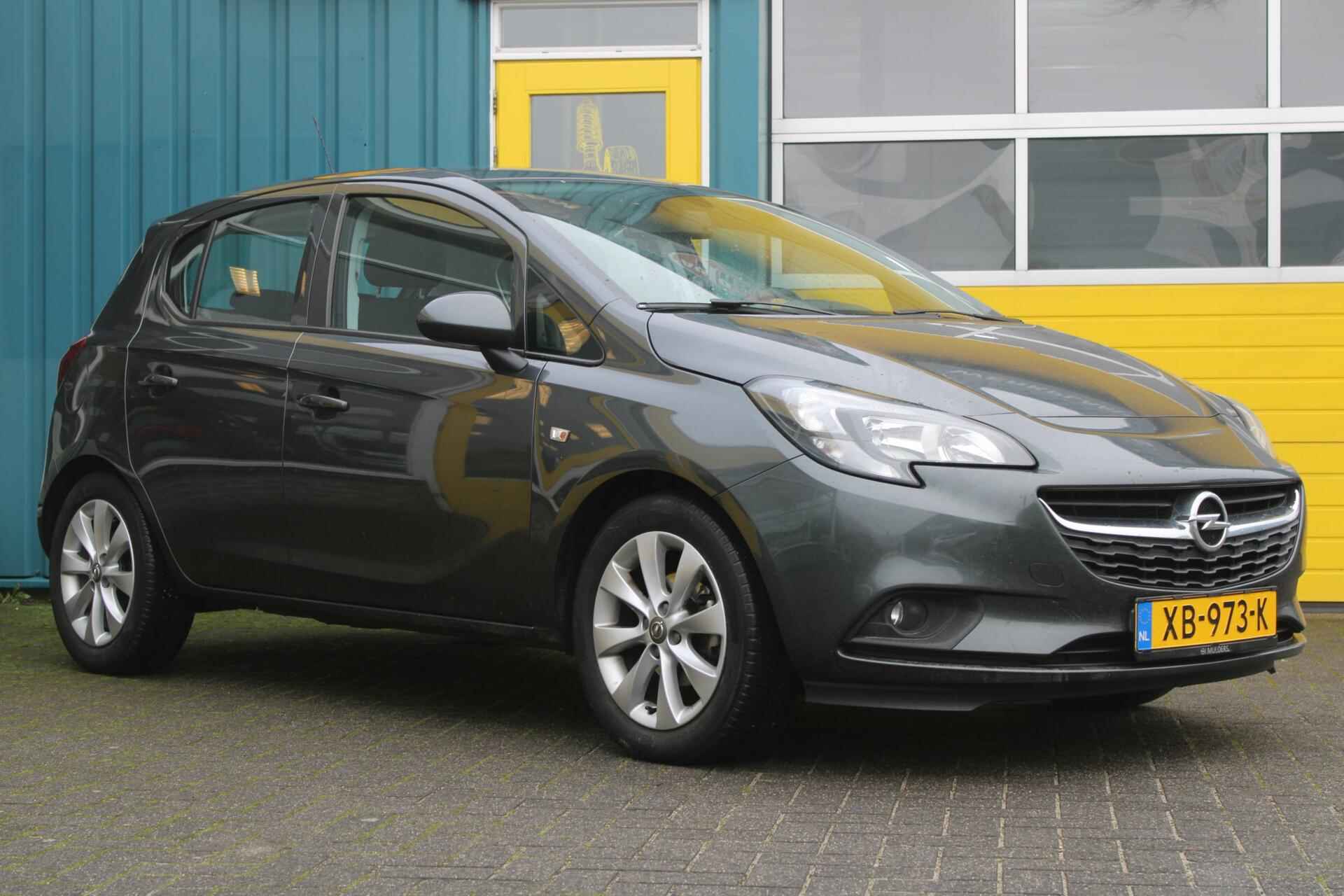 Opel Corsa 1.4 Favourite - 3/19