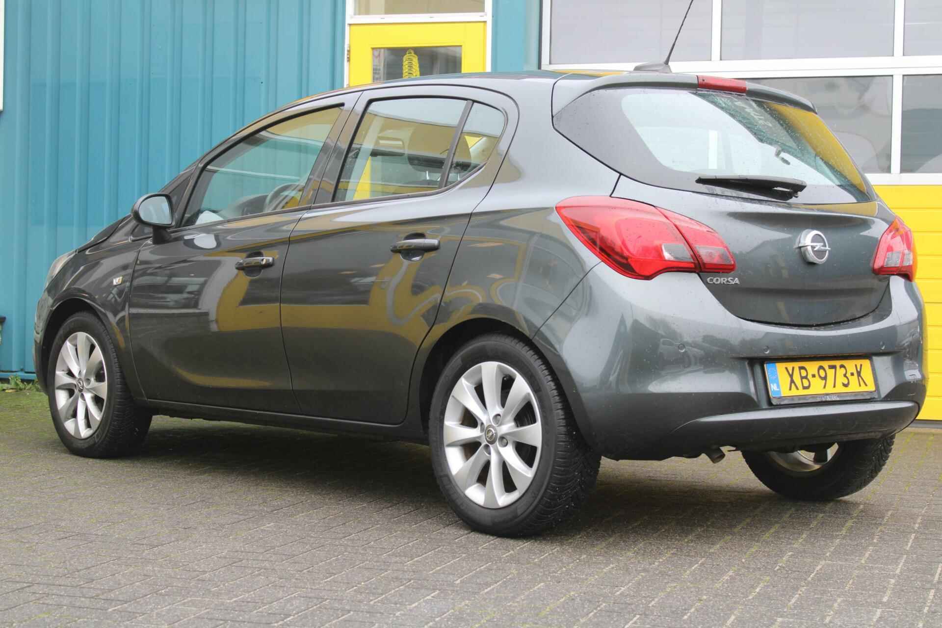 Opel Corsa 1.4 Favourite - 4/19