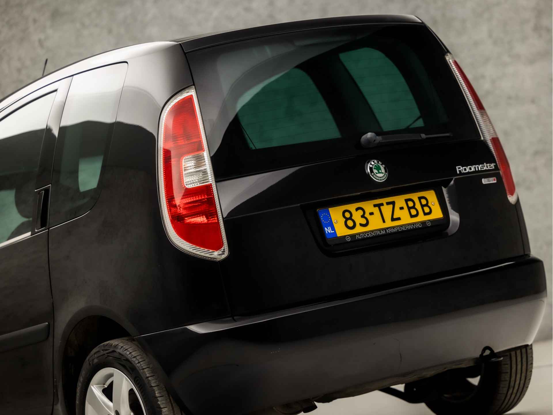 Škoda Roomster 1.6-16V Style (YOUNGTIMER, CLIMATE, NAP, ARMSTEUN, CRUISE, SPORTSTOELEN, NIEUWE APK, GETINT GLAS, LM VELGEN, NIEUWSTAAT) - 11/29