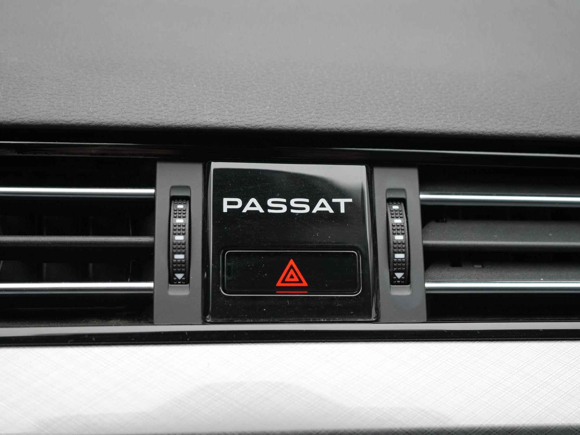 Volkswagen Passat Variant 1.4 TSI PHEV GTE Business / Panodak / Virtual / Elek. Stoelen / Camera - 20/61