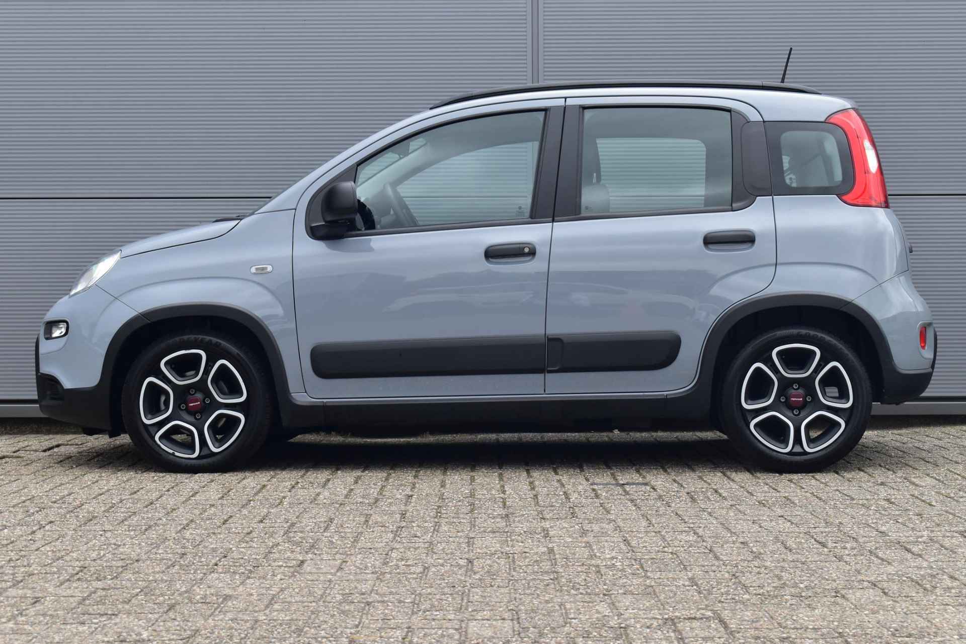 Fiat Panda 1.0 Hybrid City Life DAB Airco Dakrails - 2/37