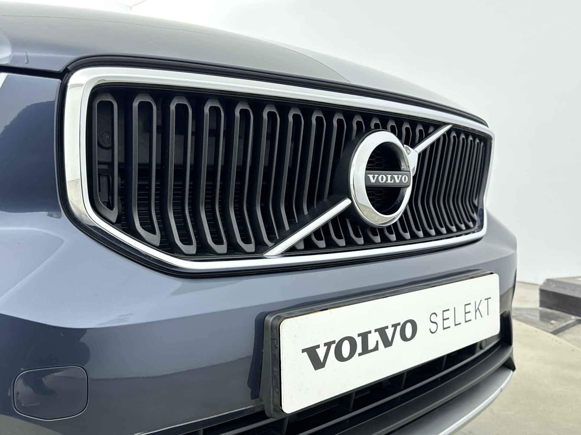 Volvo XC40 T2 A/T Business Pro | 18" | Panoramadak | Elektr. inkl. Trekhaak | Elektr. Achterklep | AGR stoelen | Adaptieve cruise | BLIS | - 10/34