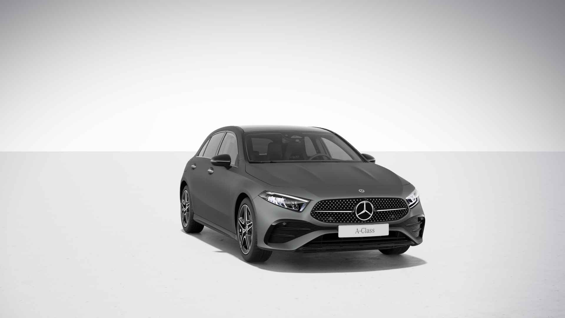 Mercedes-Benz A-Klasse 250 e Star Edition AMG Line | Trekhaak | Nightpakket | Parkeerpakket met achteruitrijcamera | Sfeerverlichting | Antidiefstalpakket URBAN GUARD PLUS | Extra USB-poorten | Verwarmde stoelen vooraan | - 17/25