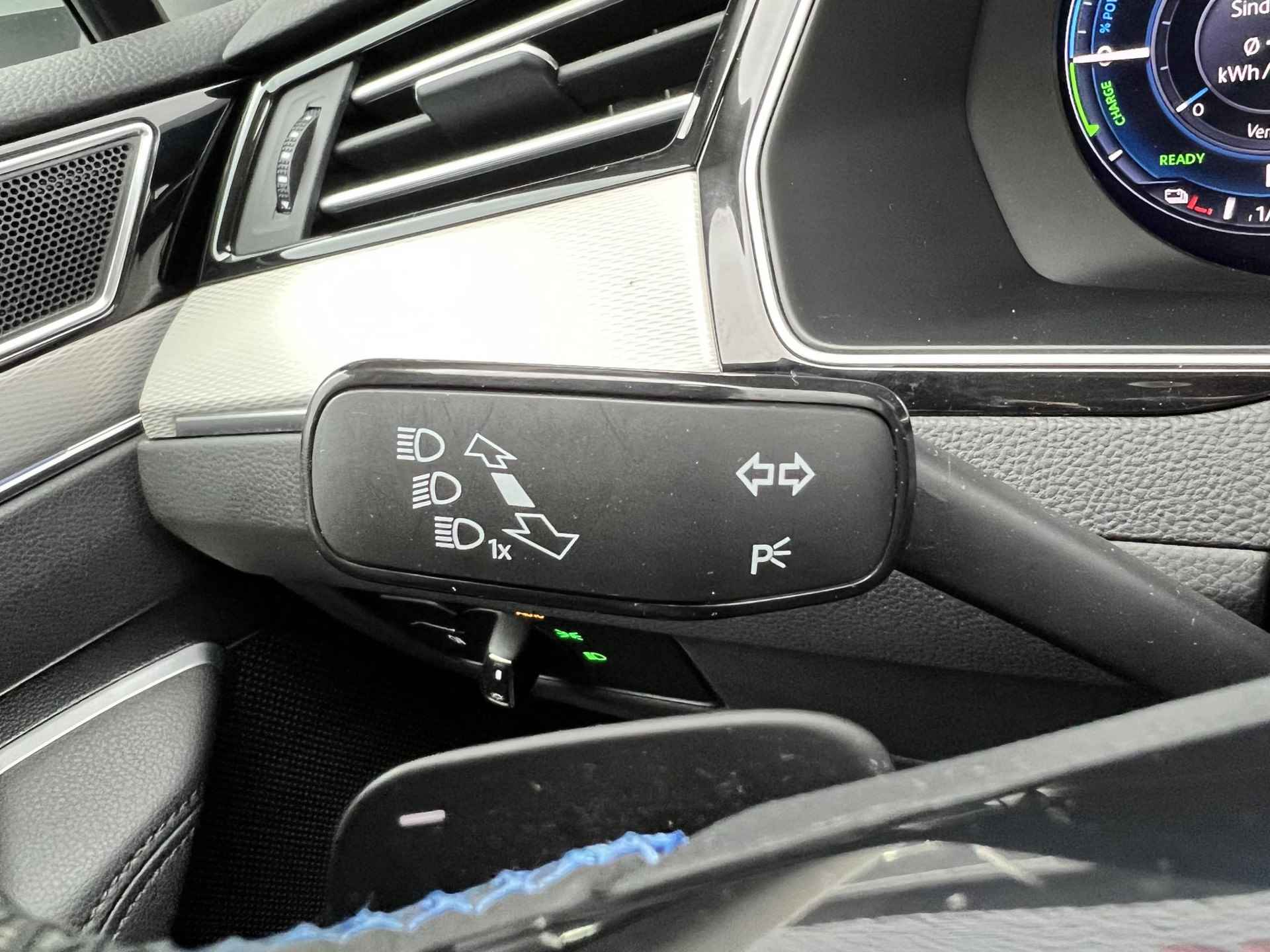 Volkswagen Passat 1.4 TSI GTE Connected Series Plus Apple Carplay, Panorama dak, Virtual Cockpit, Leder/Alcantara, Stoelverwarming, ACC, Dual Climate Control (MET GARANTIE*) - 14/35