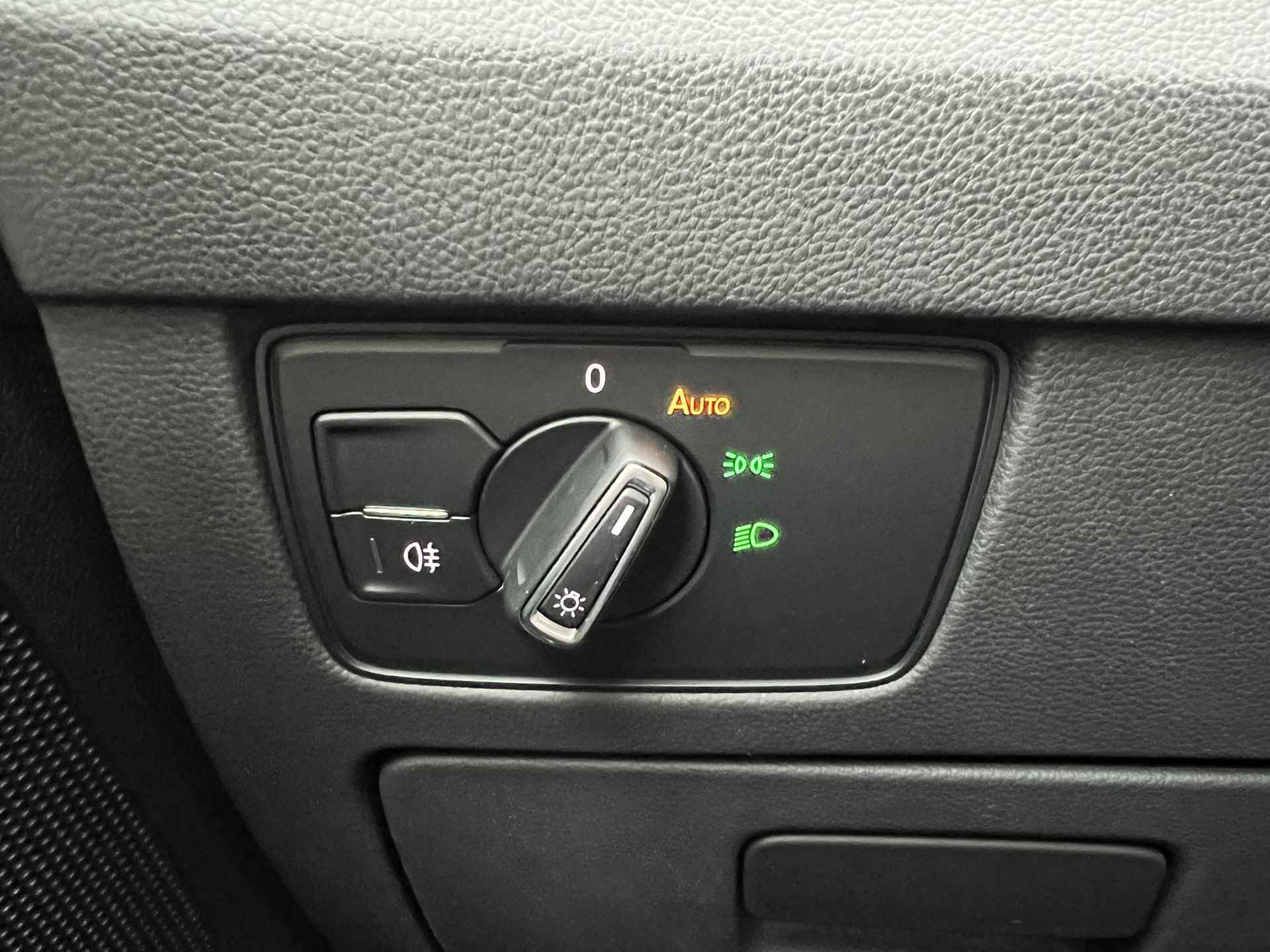 Volkswagen Passat 1.4 TSI GTE Connected Series Plus Apple Carplay, Panorama dak, Virtual Cockpit, Leder/Alcantara, Stoelverwarming, ACC, Dual Climate Control (MET GARANTIE*) - 23/35