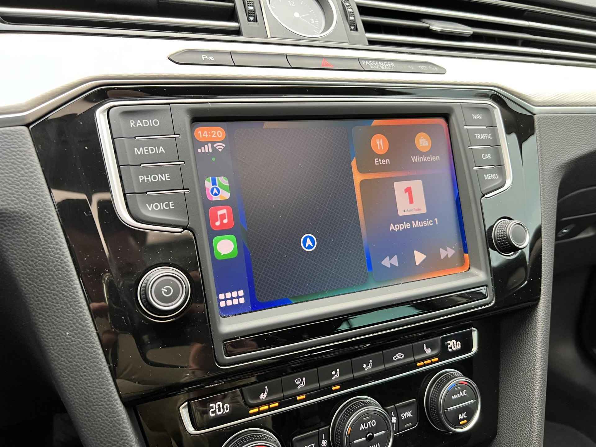Volkswagen Passat 1.4 TSI GTE Connected Series Plus Apple Carplay, Panorama dak, Virtual Cockpit, Leder/Alcantara, Stoelverwarming, ACC, Dual Climate Control (MET GARANTIE*) - 28/35