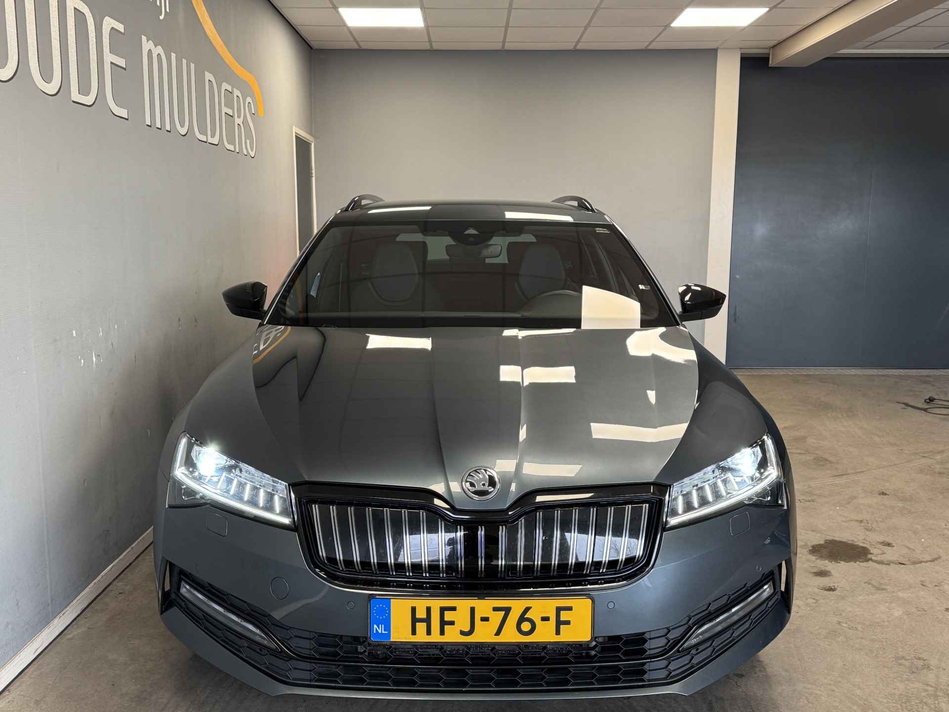 Škoda Superb Combi 1.4 TSI iV Sportline Business Camera/Memoryseats/Stuurverwarming - 8/32