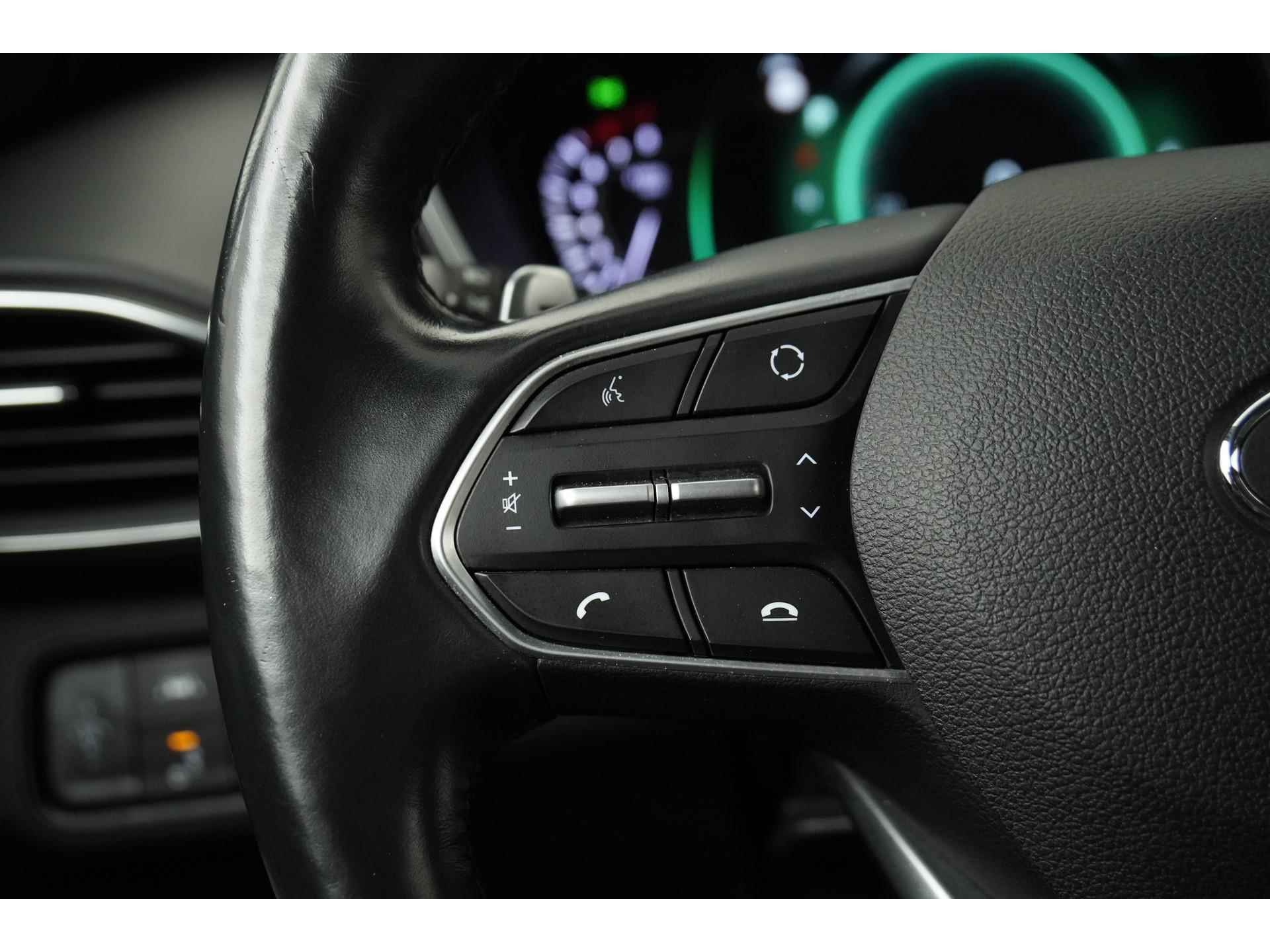 Hyundai Santa Fe 2.4 GDI 4WD Premium | Head Up | Trekhaak | Zondag Open! - 8/50
