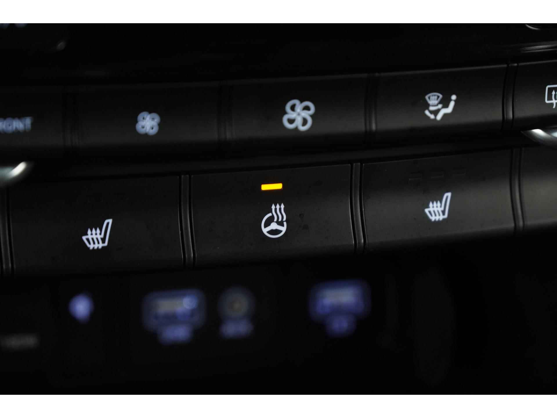 Hyundai Santa Fe 2.4 GDI 4WD Premium | Head Up | Trekhaak | Zondag Open! - 40/50