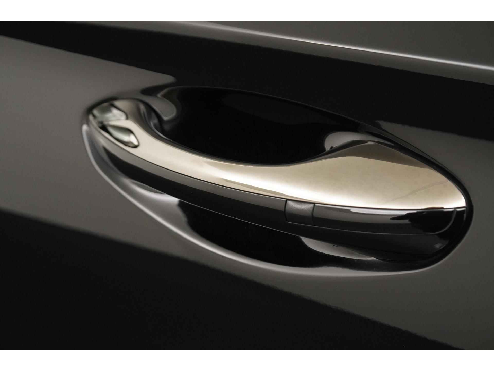 Hyundai Santa Fe 2.4 GDI 4WD Premium | Head Up | Trekhaak | Zondag Open! - 43/50