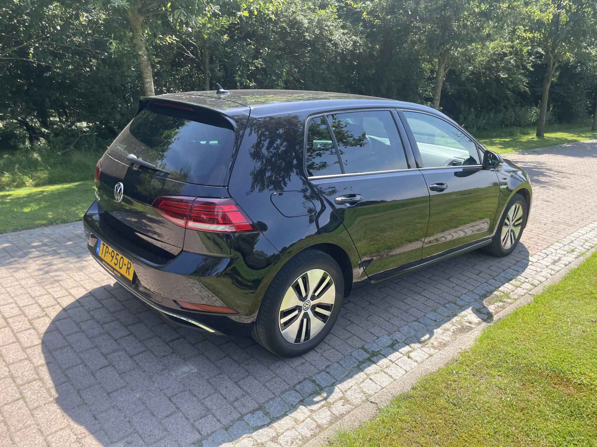 Volkswagen e-Golf e-Golf - 3/22