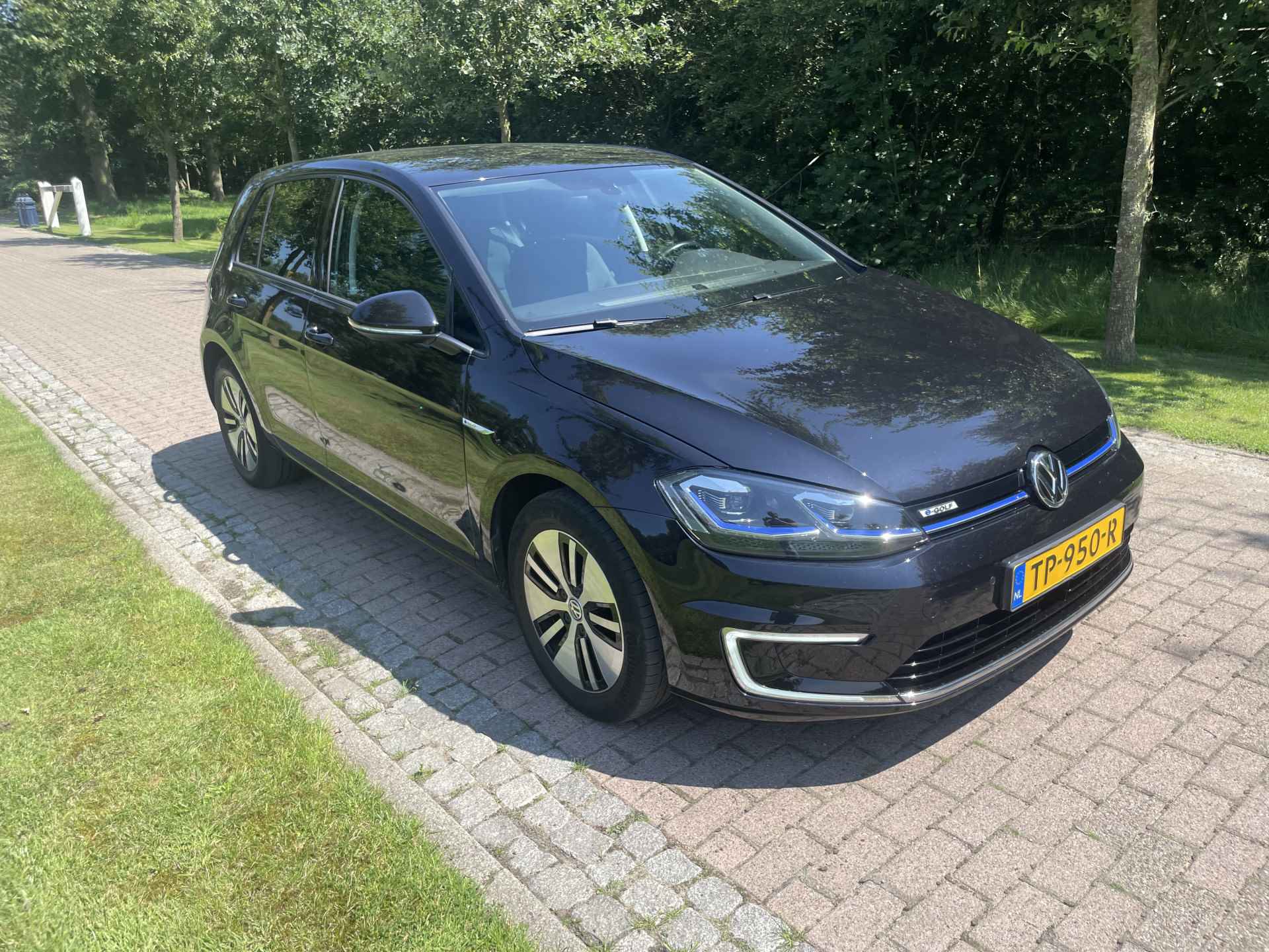 Volkswagen e-Golf e-Golf - 5/22