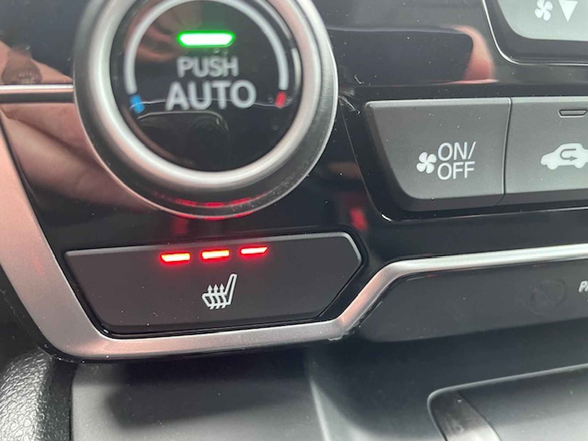 Honda CR-V 2.0 Hybrid AWD Executive automaat - 33/39
