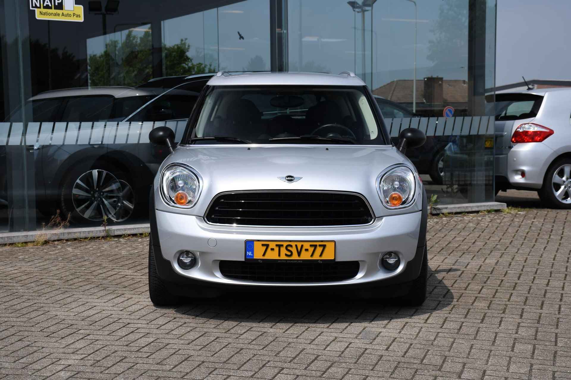 Mini Mini Countryman 1.6 One Business Line NAVIGATIE/ LM 16/ PDC - 4/28