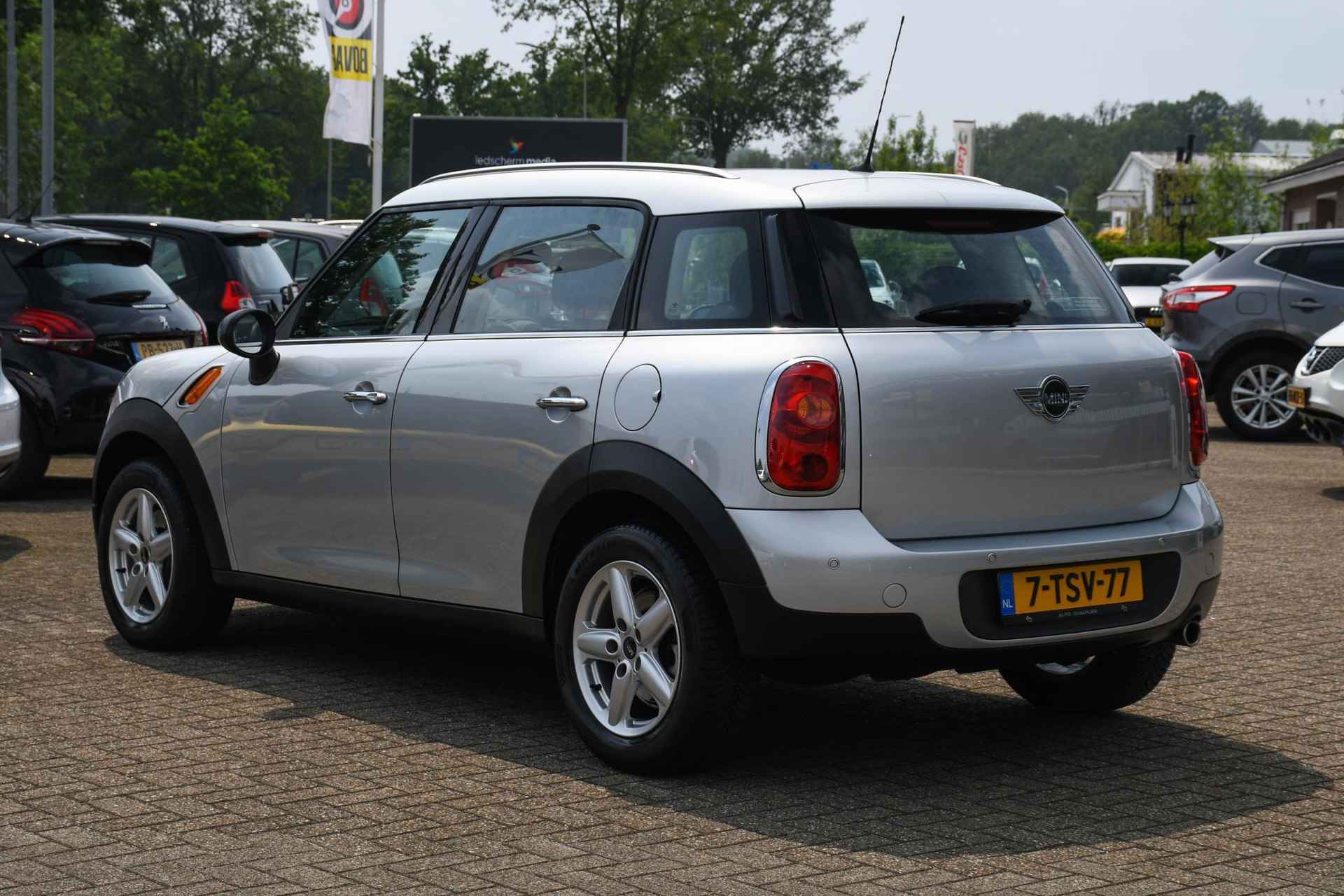 Mini Mini Countryman 1.6 One Business Line NAVIGATIE/ LM 16/ PDC - 8/28